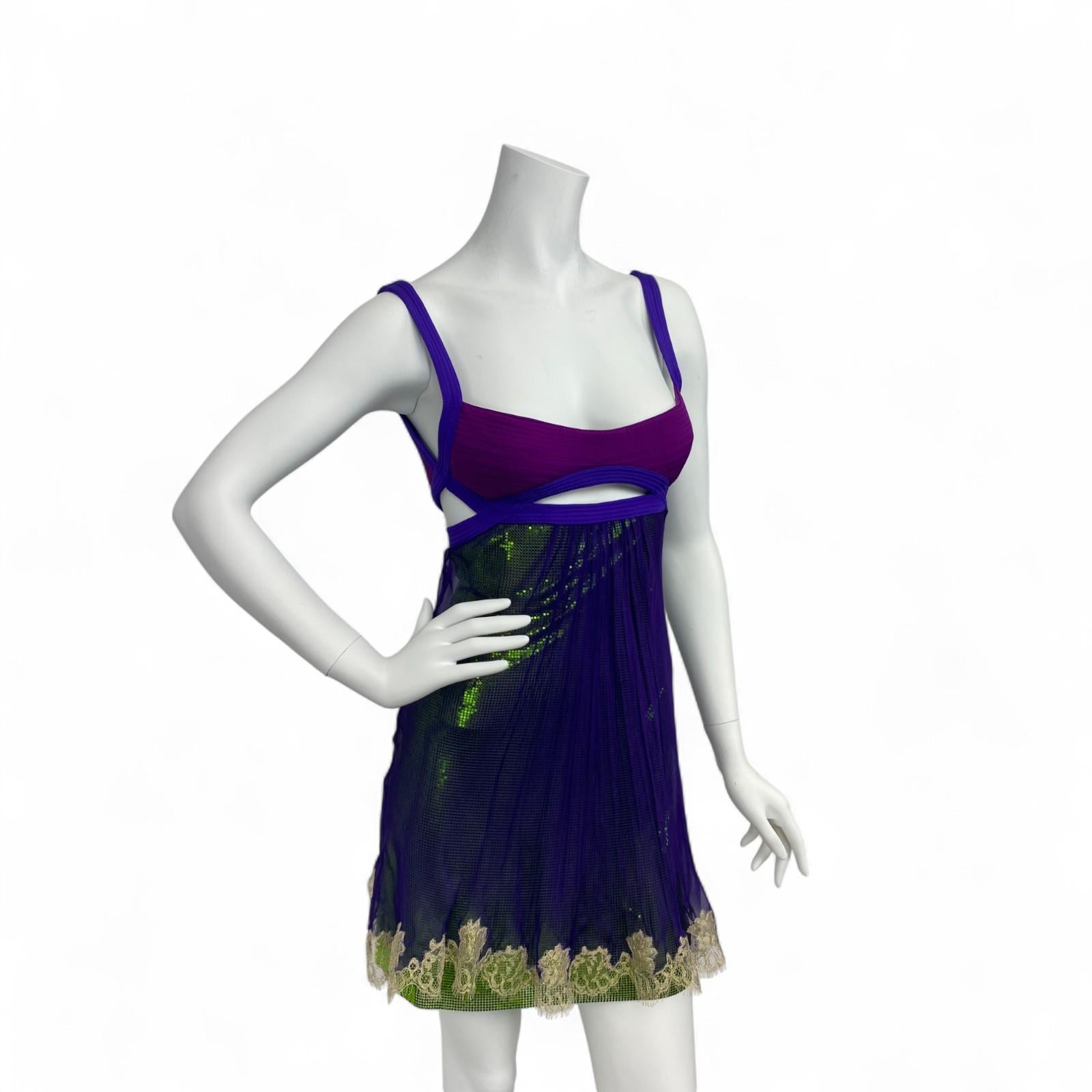 F/S 2003 Ikonisches Versace Micro-Minikleid in Lila und Grün mit Oroton Gr.: im Angebot 2