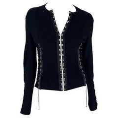 S/S 2003 John Galliano Top de punto negro de encaje con gancho