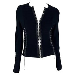 S/S 2003 John Galliano Top de punto negro de encaje con gancho
