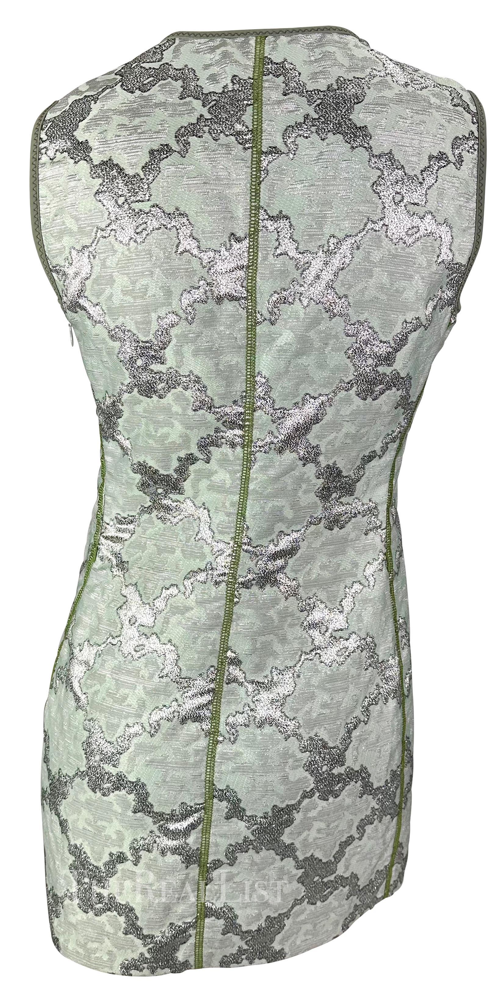 Prada - Robe courte en jacquard métallique vert aqua et argenté, printemps-été 2003 en vente 2