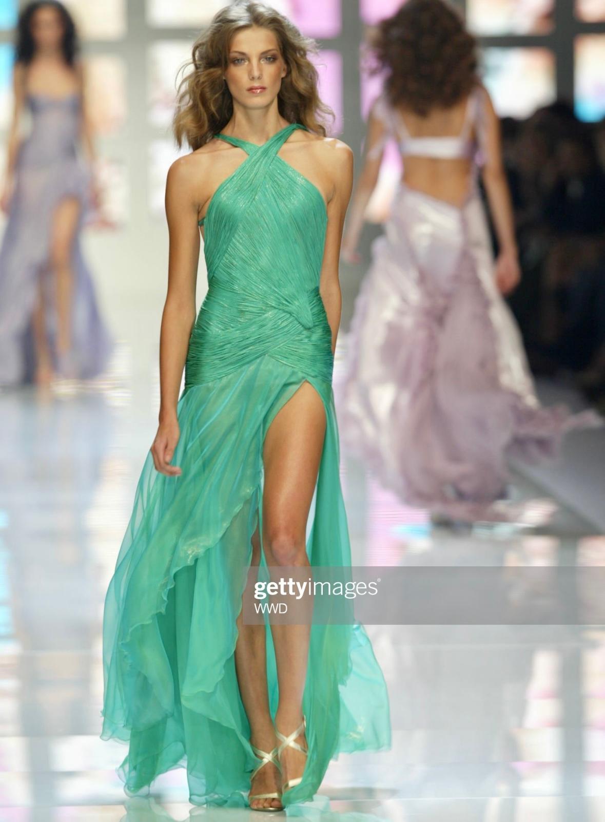 S/S 2004 Atelier Versace by Donatella Metallic Green Halterneck Runway Gown  For Sale 3