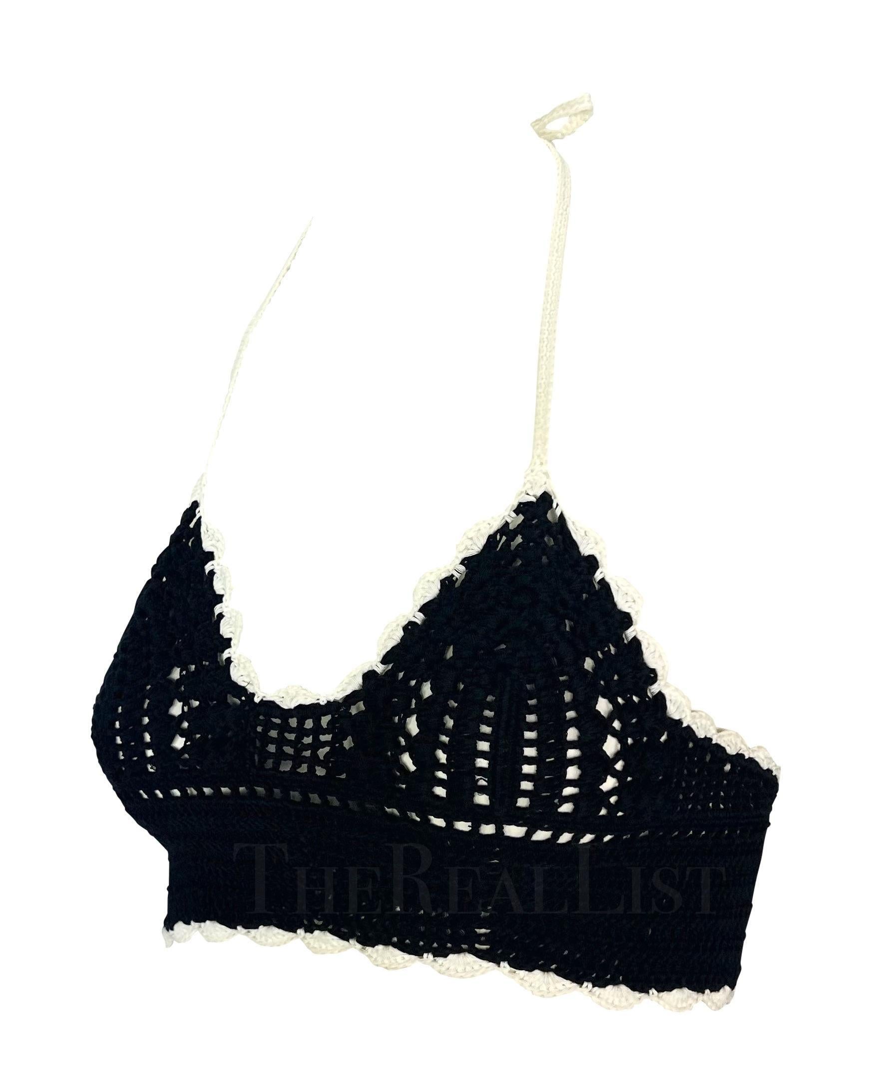 S/S 2004 Chanel by Karl Lagerfeld Bralette negro de ganchillo y cuello redondo Negro en venta
