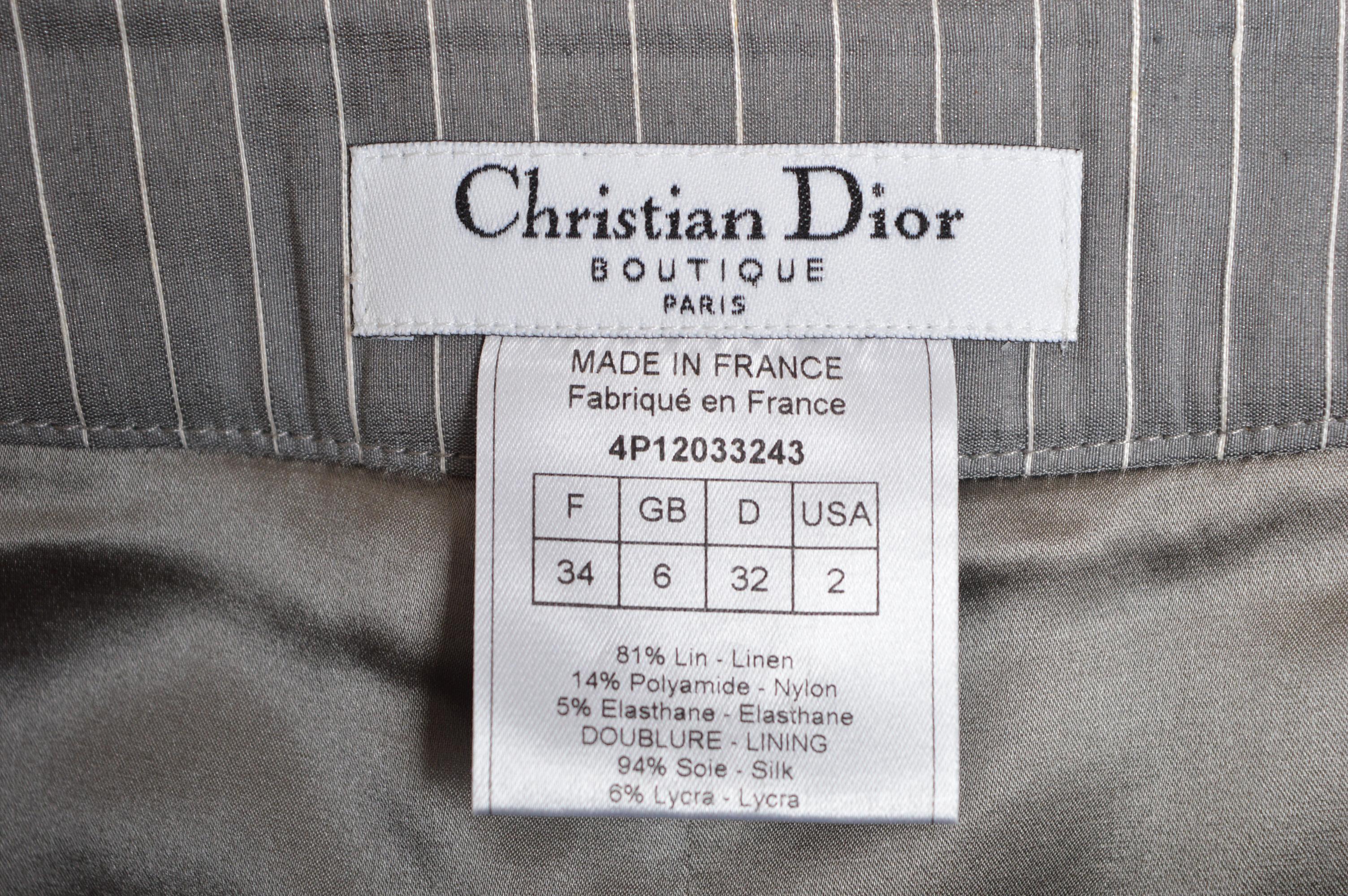Abito con blazer e gonna gessata grigio di John Galliano for Christian Dior per la P/E 2004 in vendita 11