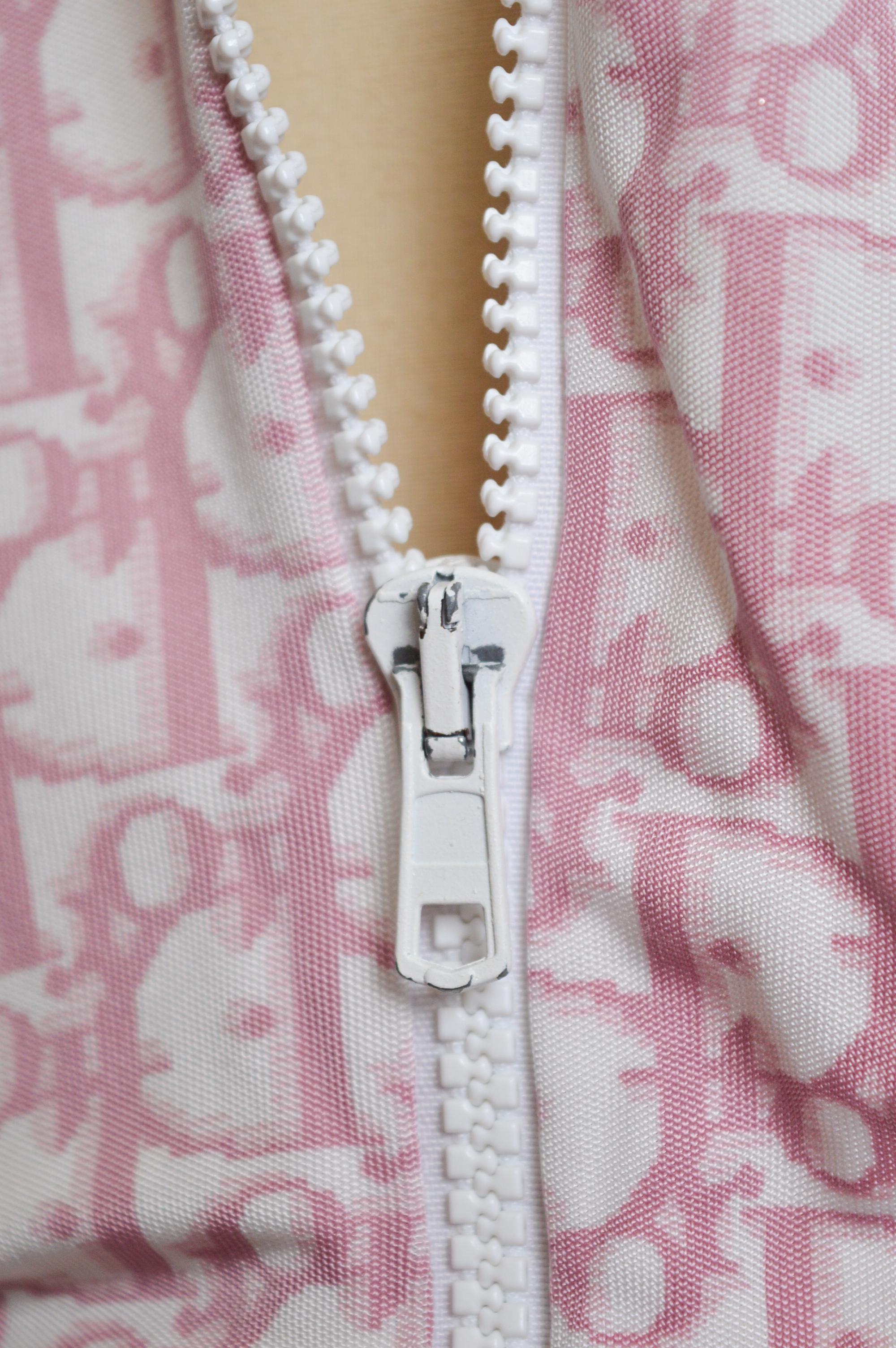 Women's S/S 2004 Christian Dior by John Galliano Pink Trotter monogram Cardigan Sweater
