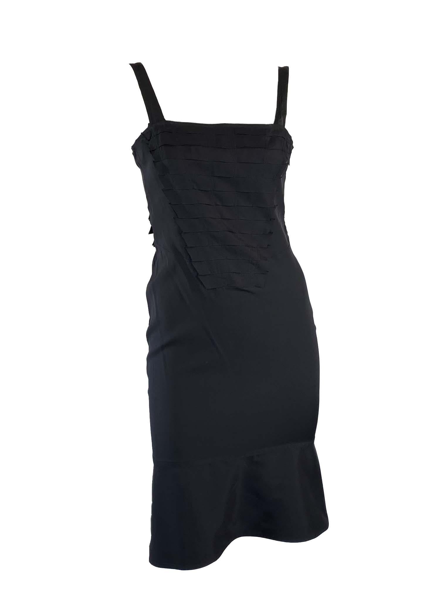S/S 2004 Gucci by Tom Ford Black Ribbon Appliqué Sleeveless Stretch Silk Dress For Sale 2