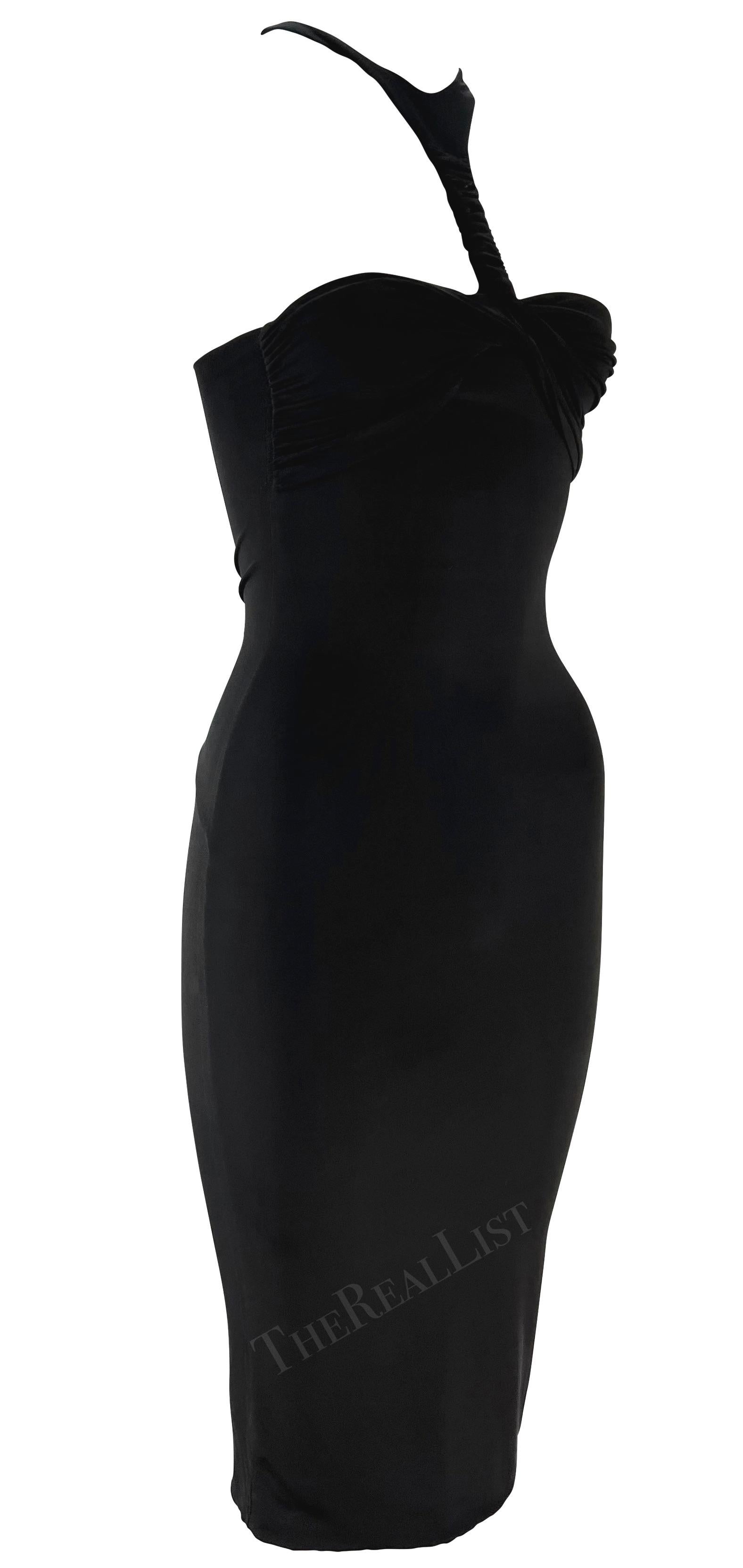 S/S 2004 Gucci by Tom Ford Black Twist Cutout Bodycon Stretch Halter Mini Dress For Sale 3