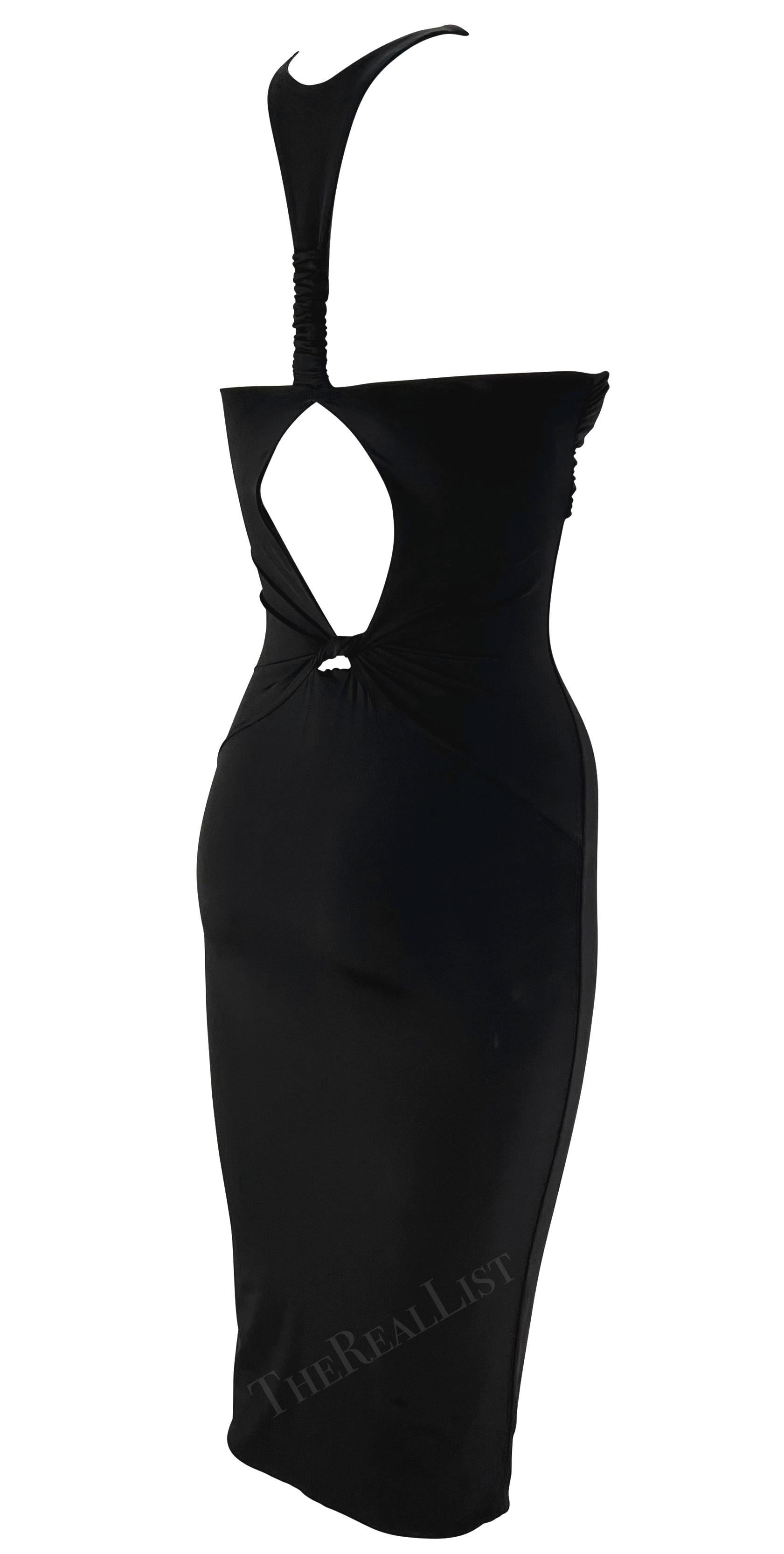 S/S 2004 Gucci by Tom Ford Black Twist Cutout Bodycon Stretch Halter Mini Dress For Sale 5