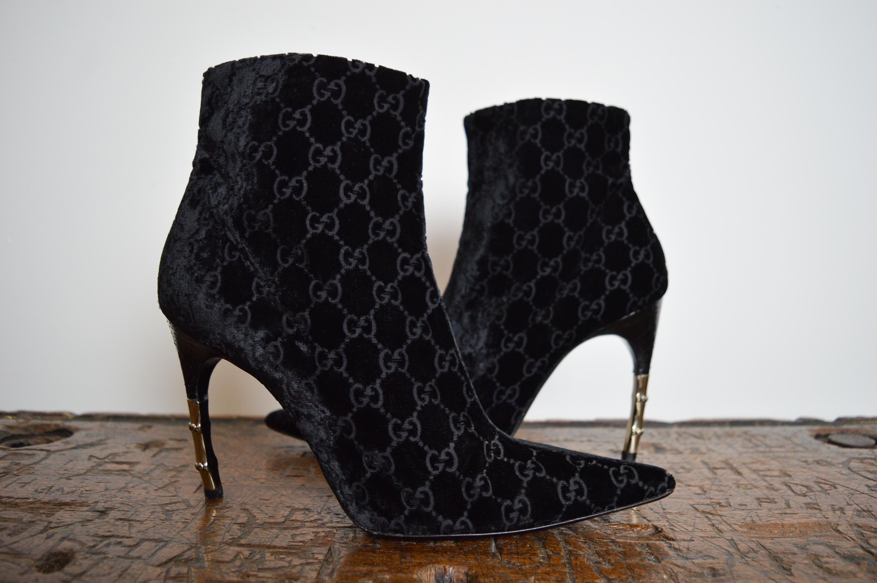S/S 2004 Gucci by Tom Ford Black Velvet Devoré GG monogram stiletto ankle boots 8