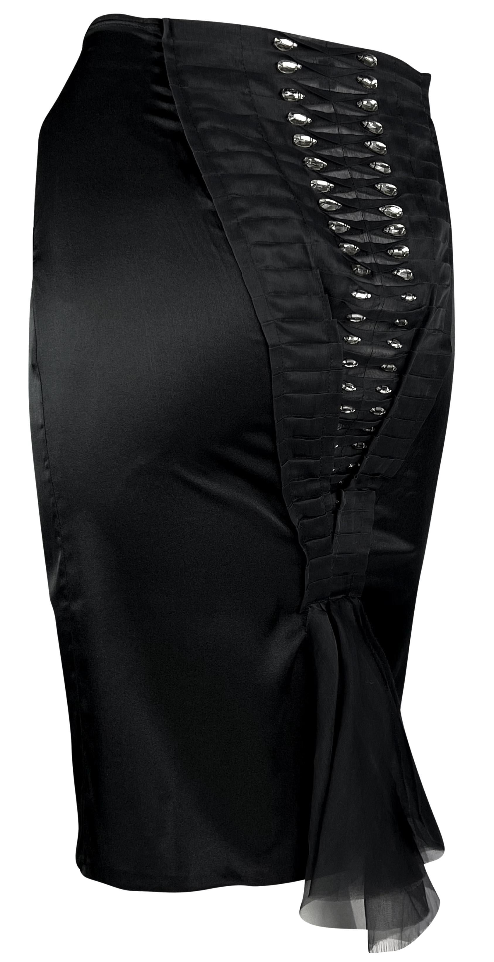 S/S 2004 Gucci by Tom Ford Runway Rhinestone Black Silk Pleated Bodycon Skirt For Sale 7