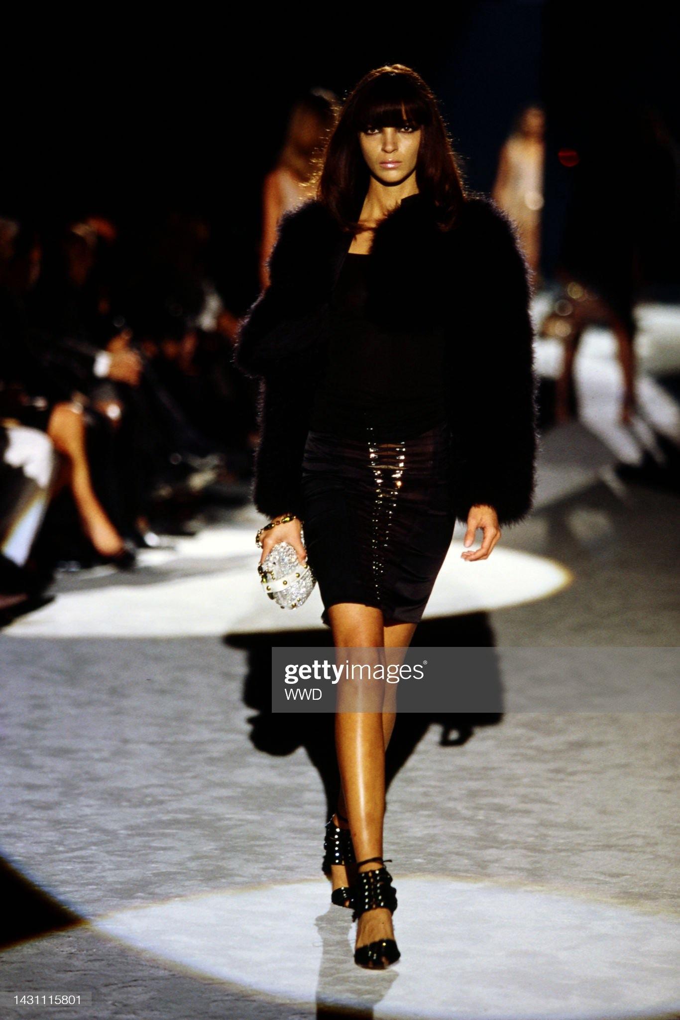 S/S 2004 Gucci by Tom Ford Runway Rhinestone Black Silk Pleated Bodycon Skirt In Excellent Condition In West Hollywood, CA