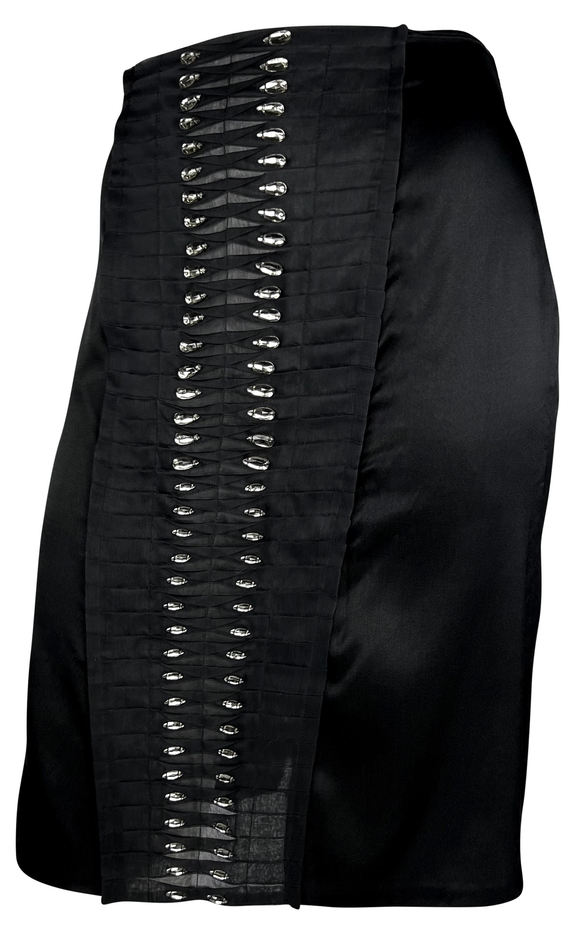 S/S 2004 Gucci by Tom Ford Runway Rhinestone Black Silk Pleated Bodycon Skirt For Sale 3