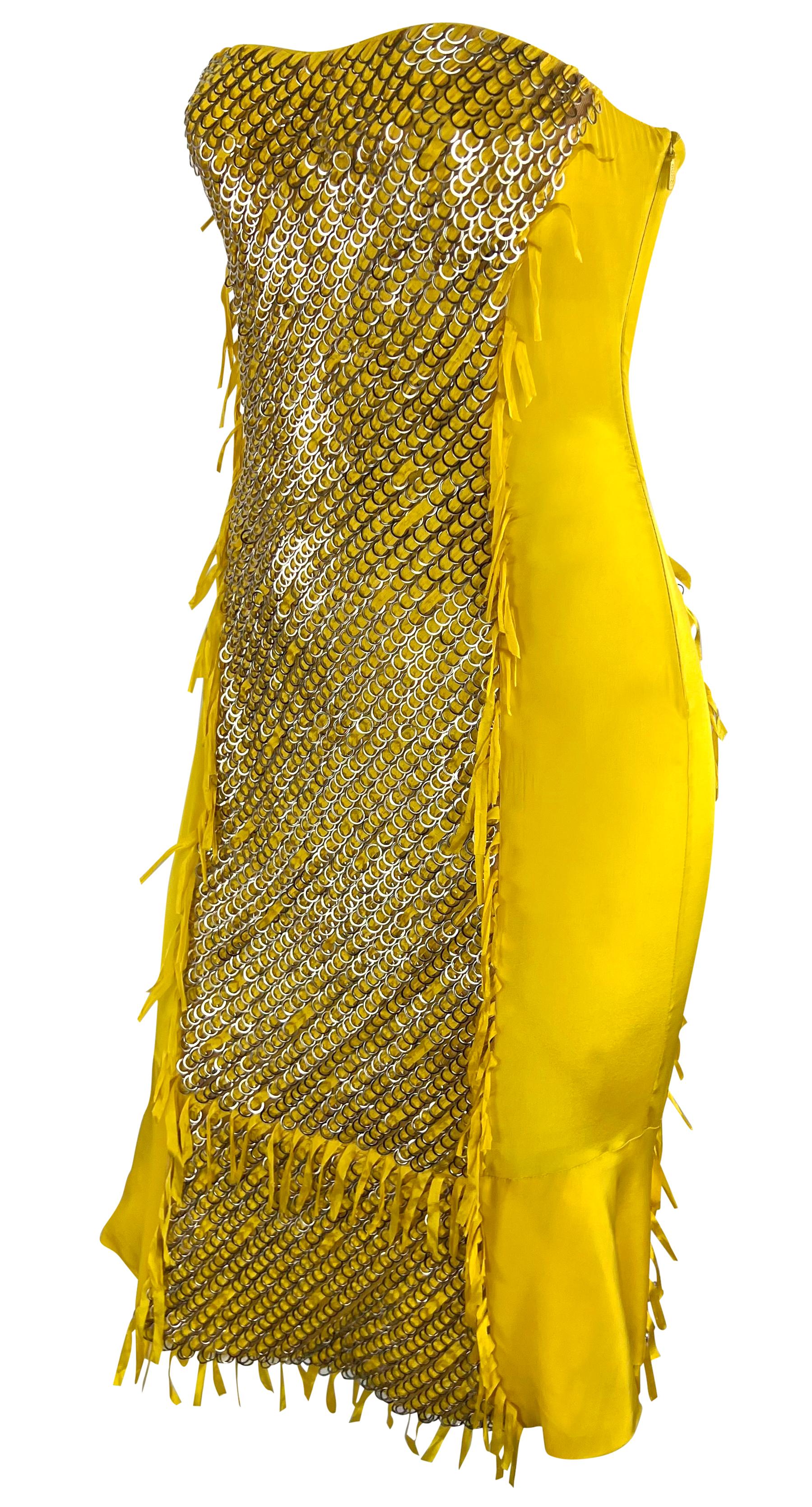 S/S 2004 Gucci by Tom Ford Yellow Strapless Metal Ring Runway Ad Mini Dress en vente 2