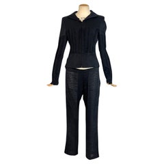 F/S 2004 Look Tom Ford für Gucci Ensemble aus schwarzer Jacke und Hose
