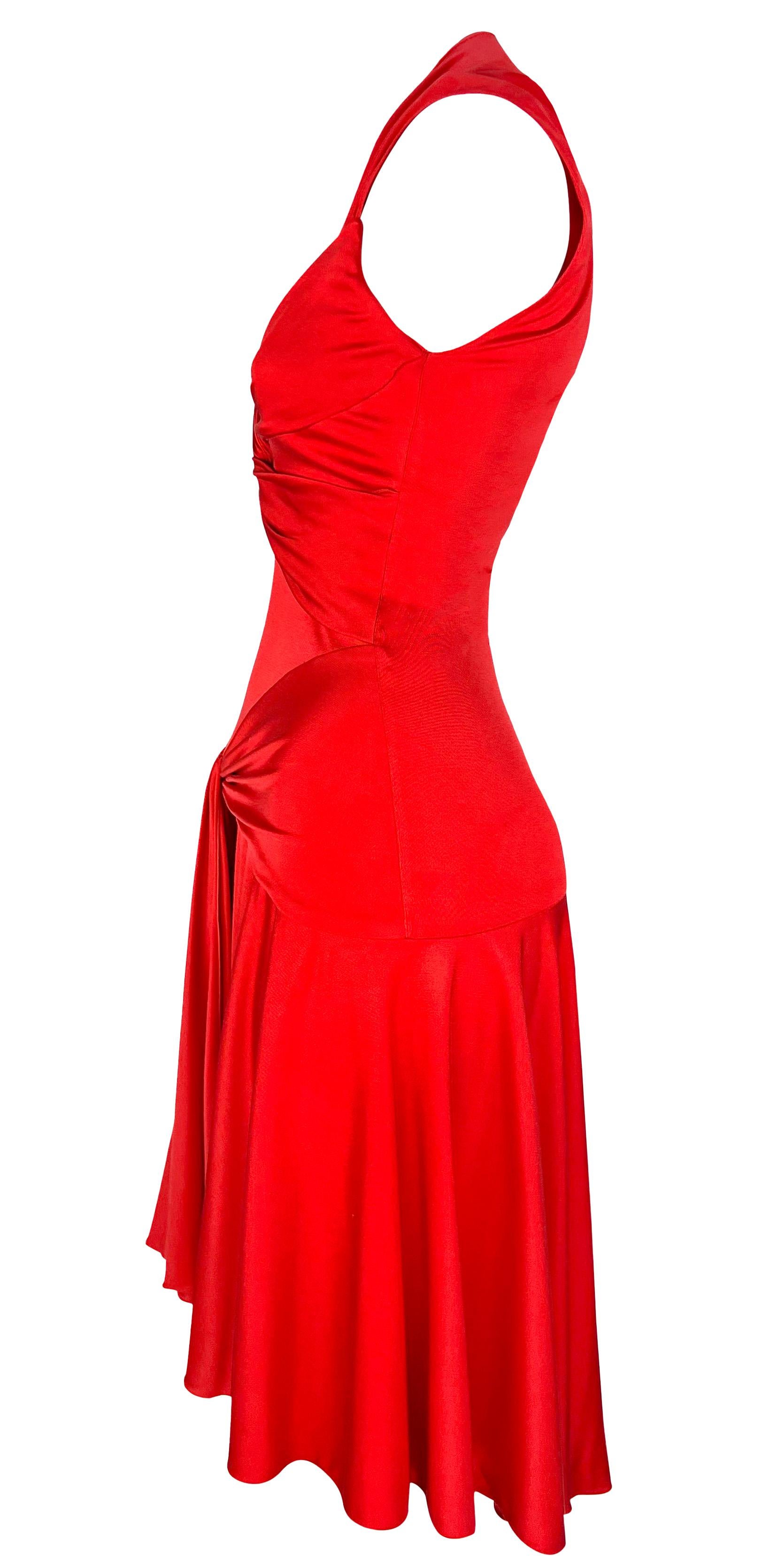 S/S 2004 Valentino Garavani Runway Red Silk Bodycon Flare Mini Dress For Sale 3