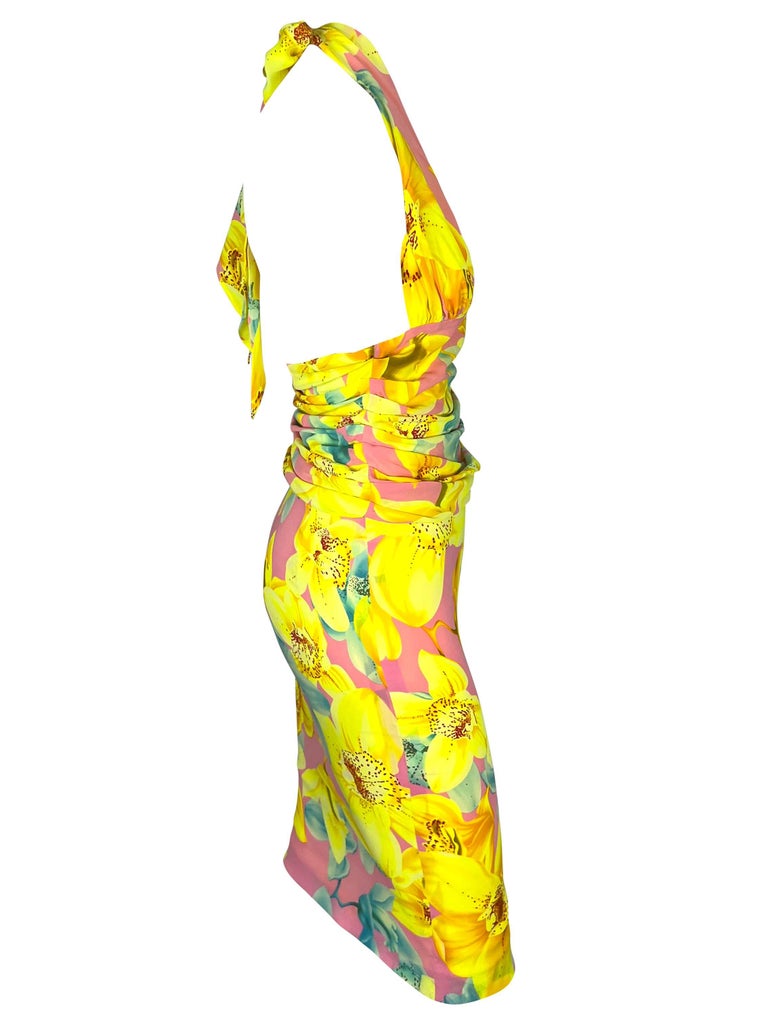 S/S 2004 Versace by Donatella Runway Neon Pink Floral Halter Top Skirt Set For Sale 4