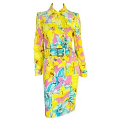 S/S 2004 Versace by Donatella Versace Runway Pink Neon Yellow Floral Belted Skirt Suit (tailleur jupe ceinturée)