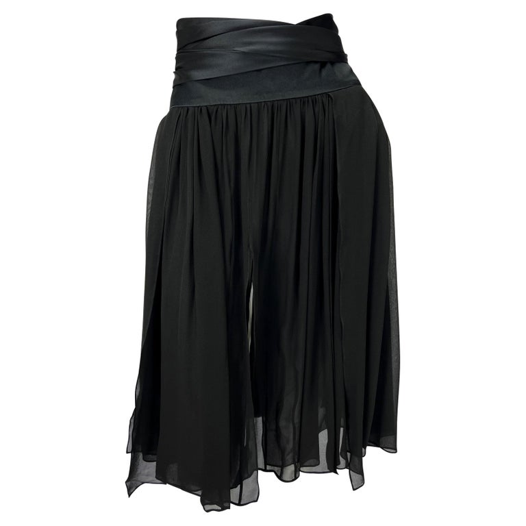 Women's S/S 2004 Yves Saint Laurent by Tom Ford Black Pleated Silk Flare Skirt NWT For Sale