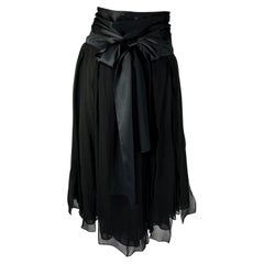 S/S 2004 Yves Saint Laurent by Tom Ford Schwarzer Faltenrock aus Seide, neu mit Etikett