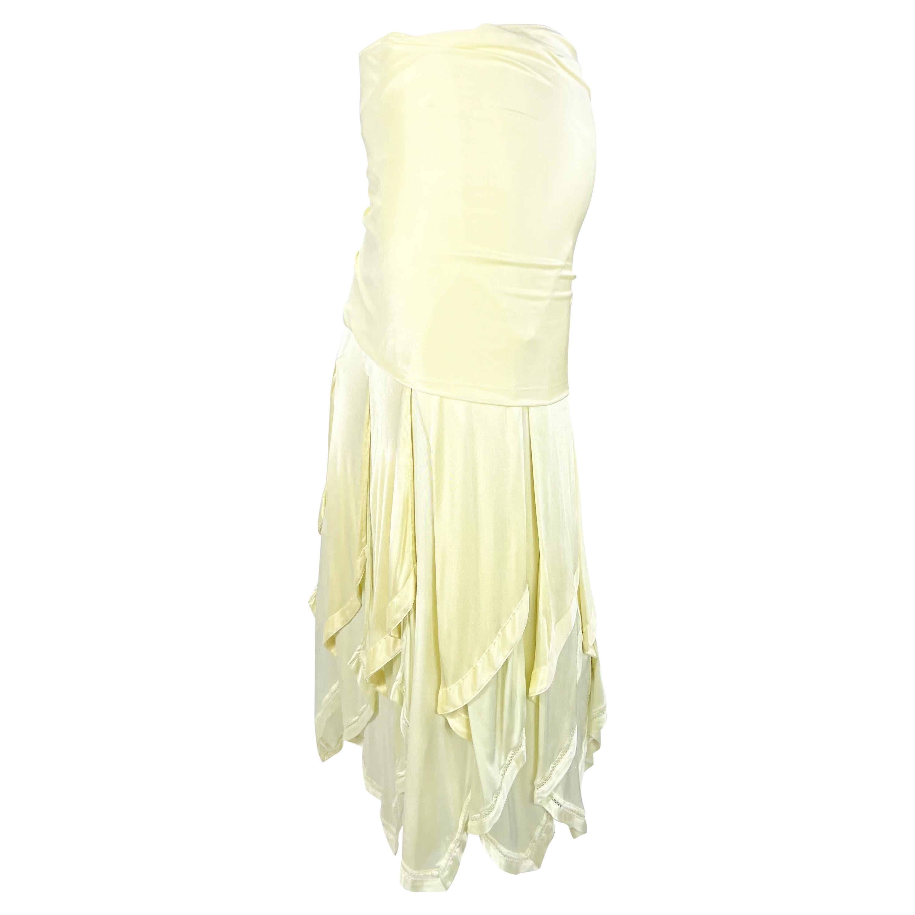 Women's S/S 2004 Yves Saint Laurent by Tom Ford Runway Off-White Stretch Ruffle Skirt For Sale