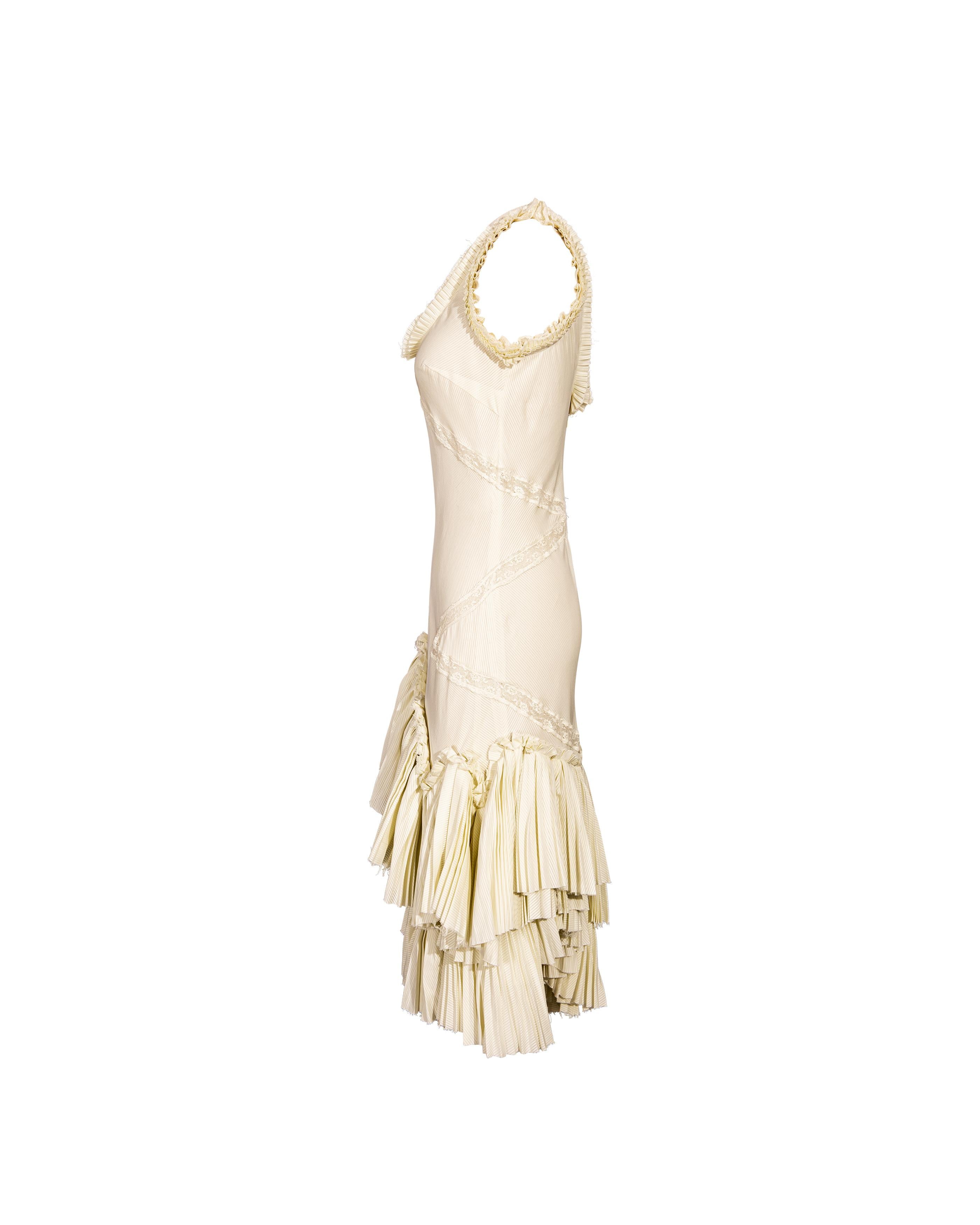 Women's or Men's S/S 2005 Alexander McQueen (Lifetime) Pale Yellow Pleated and Lace Cotton Dress