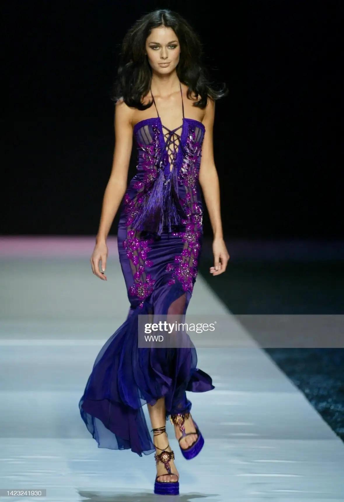 S/S 2005 Emanuel Ungaro by Giambattista Valli Rhinestone Purple Lace-Up Gown For Sale 2