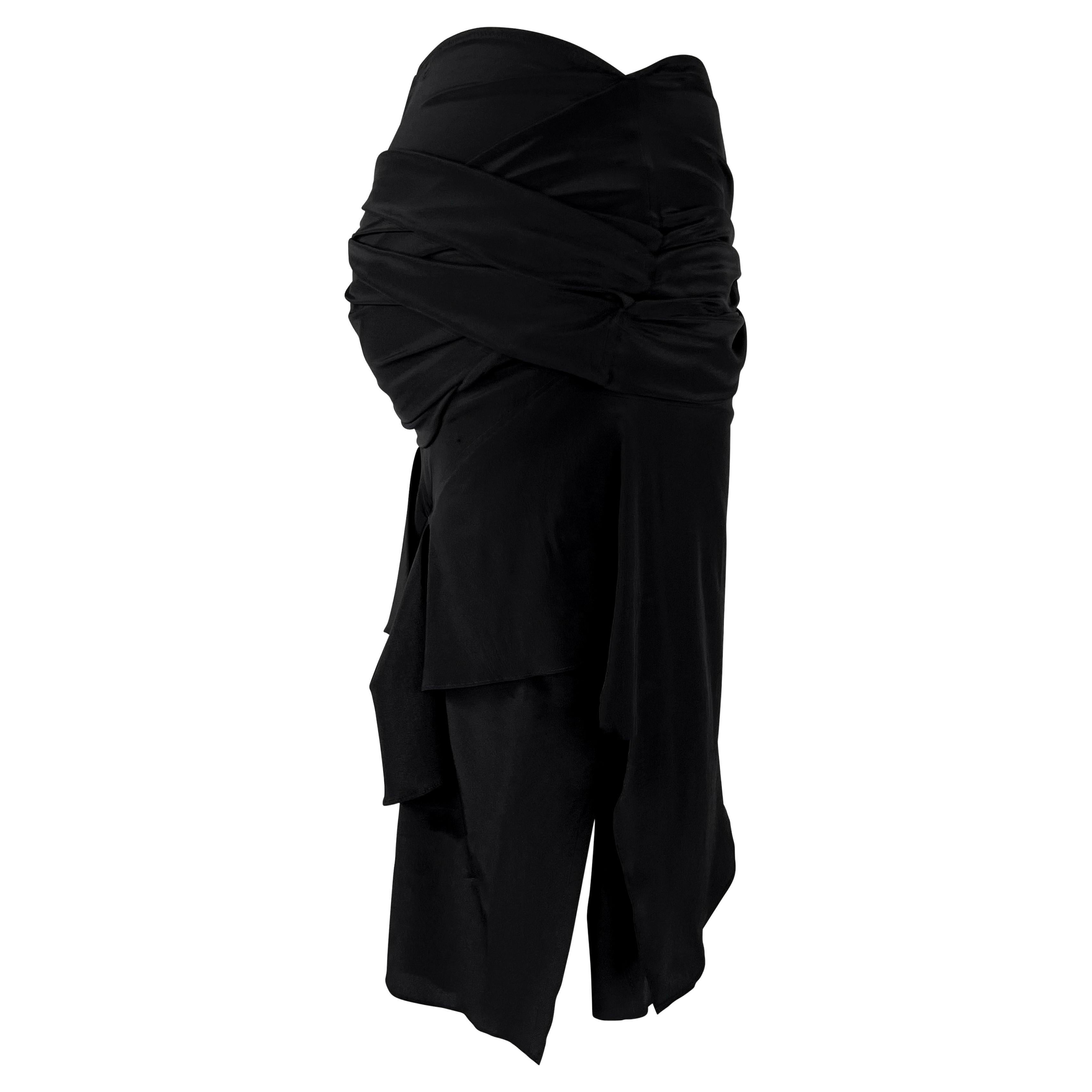S/S 2005 Gucci Bandage Wrap Asymmetric  Bodycon Stretch Black Skirt For Sale