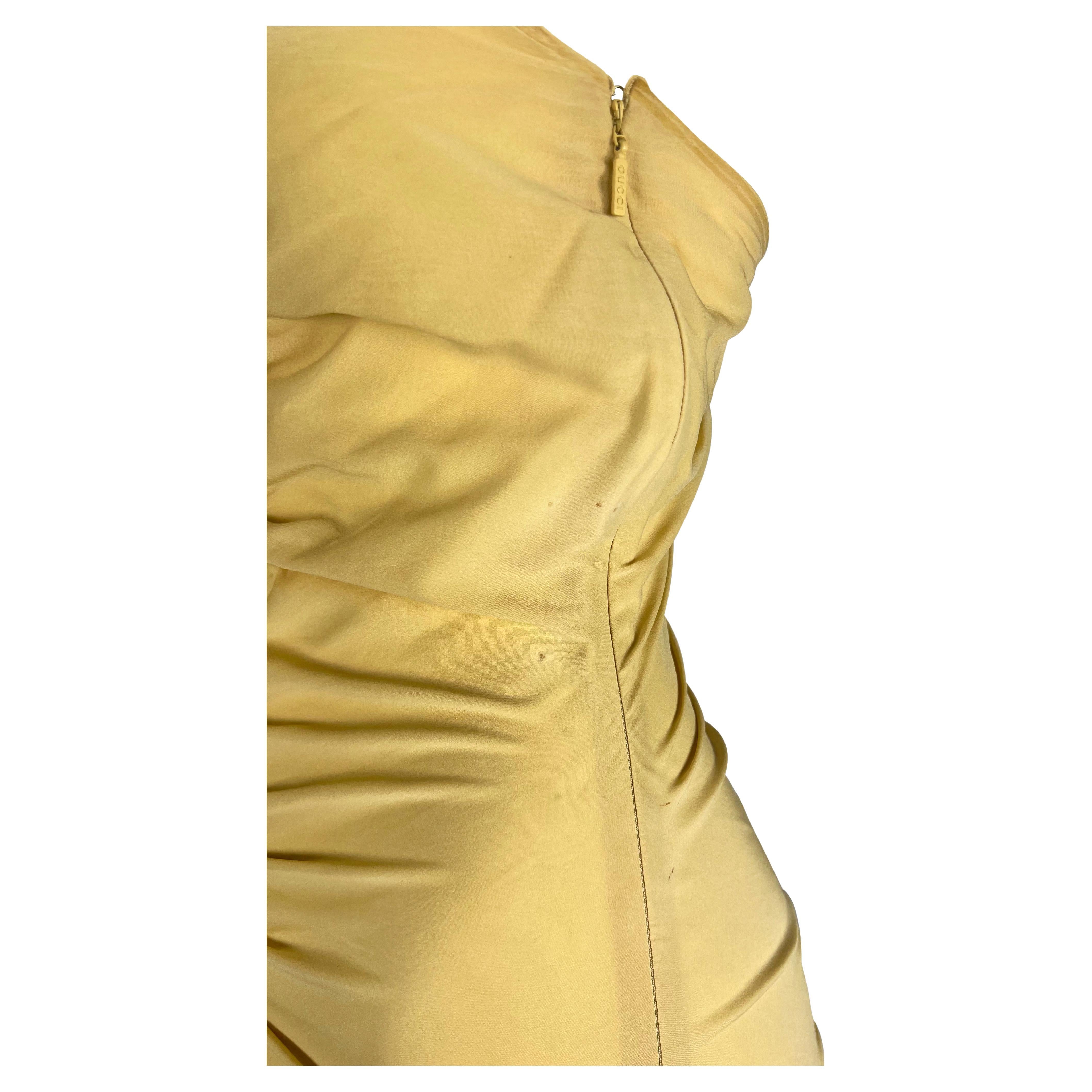 S/S 2005 Gucci Beige Cutout Gold-Tone Metal Spine Bodycon Mini Dress For Sale 9