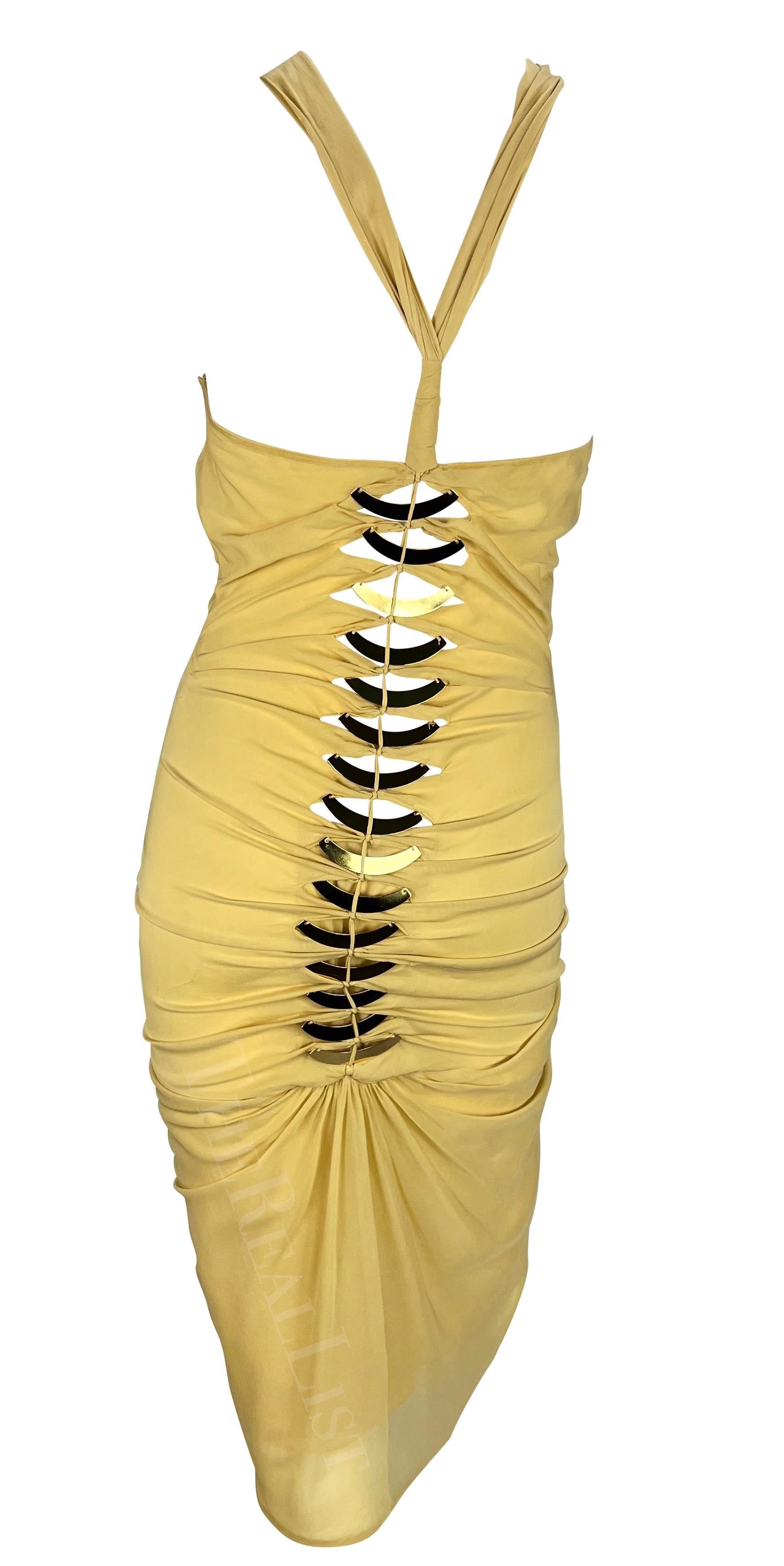 S/S 2005 Gucci Beige Cutout Gold-Tone Metal Spine Bodycon Mini Dress For Sale 3