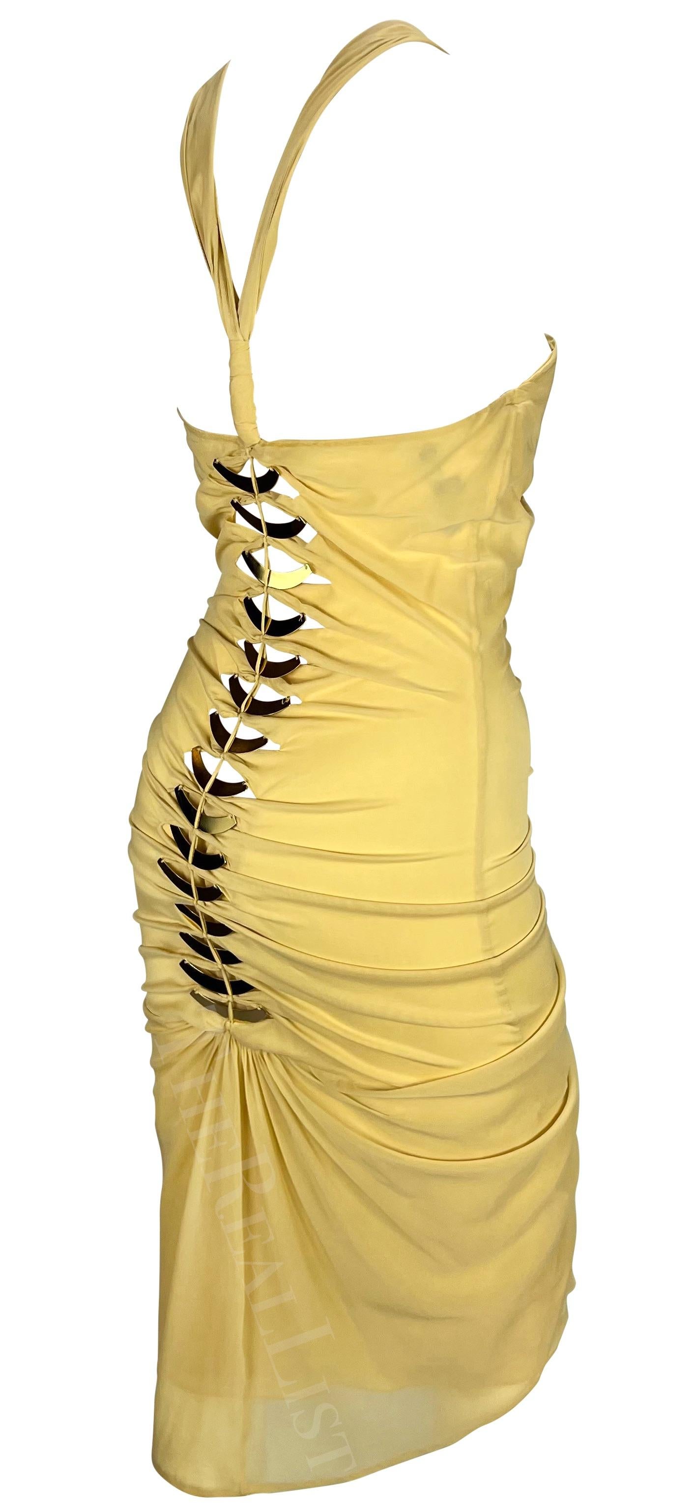 S/S 2005 Gucci Beige Cutout Gold-Tone Metal Spine Bodycon Mini Dress For Sale 4