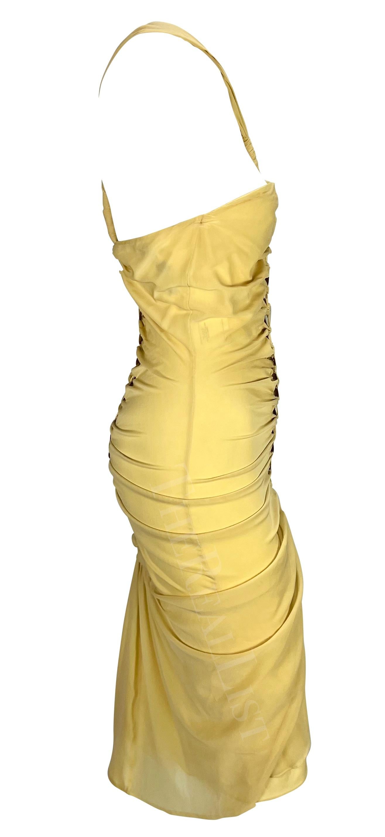 S/S 2005 Gucci Beige Cutout Gold-Tone Metal Spine Bodycon Mini Dress For Sale 5