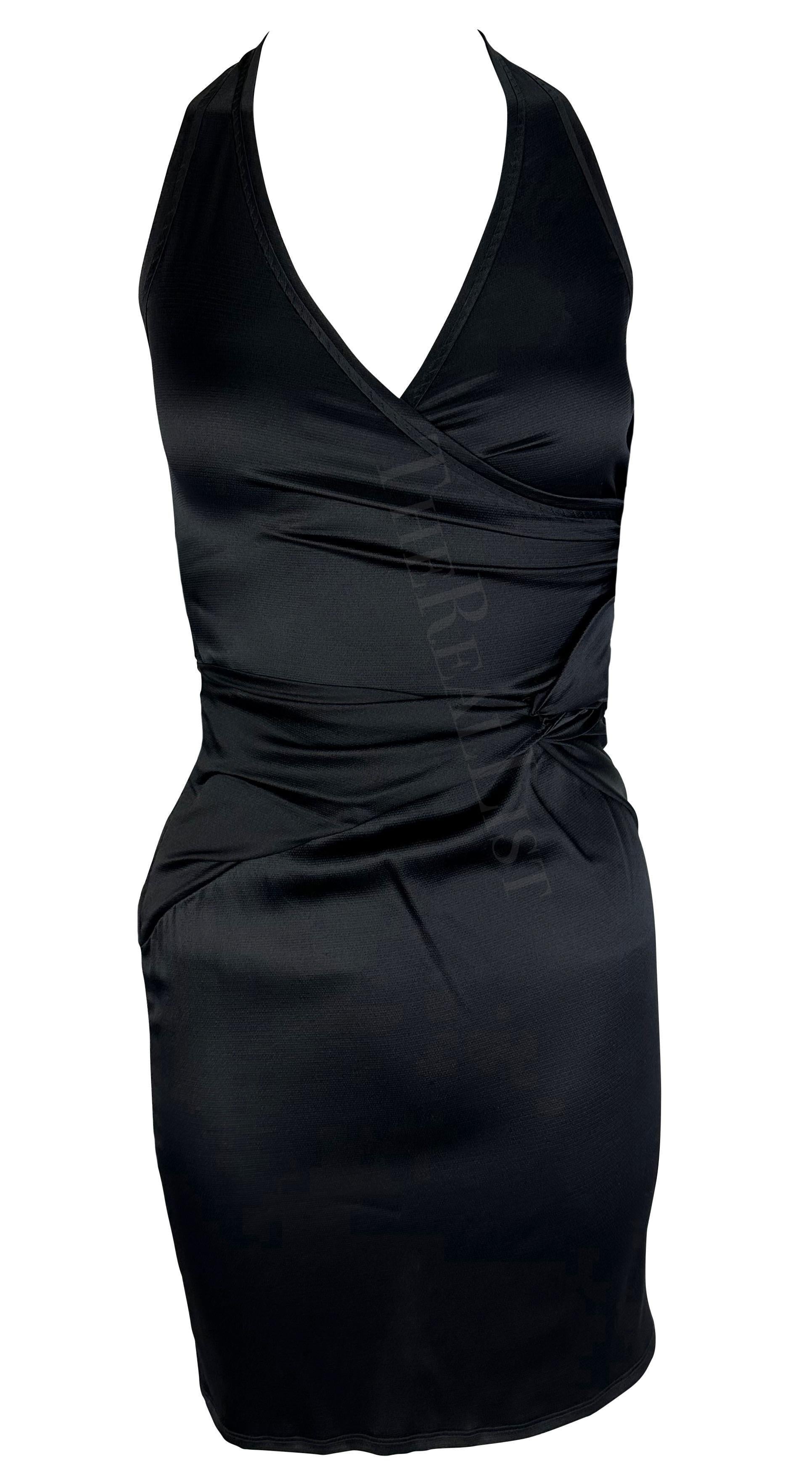 Donna P/E 2005 Gucci: abito con scollo a farfalla in raso di seta elasticizzato in vendita