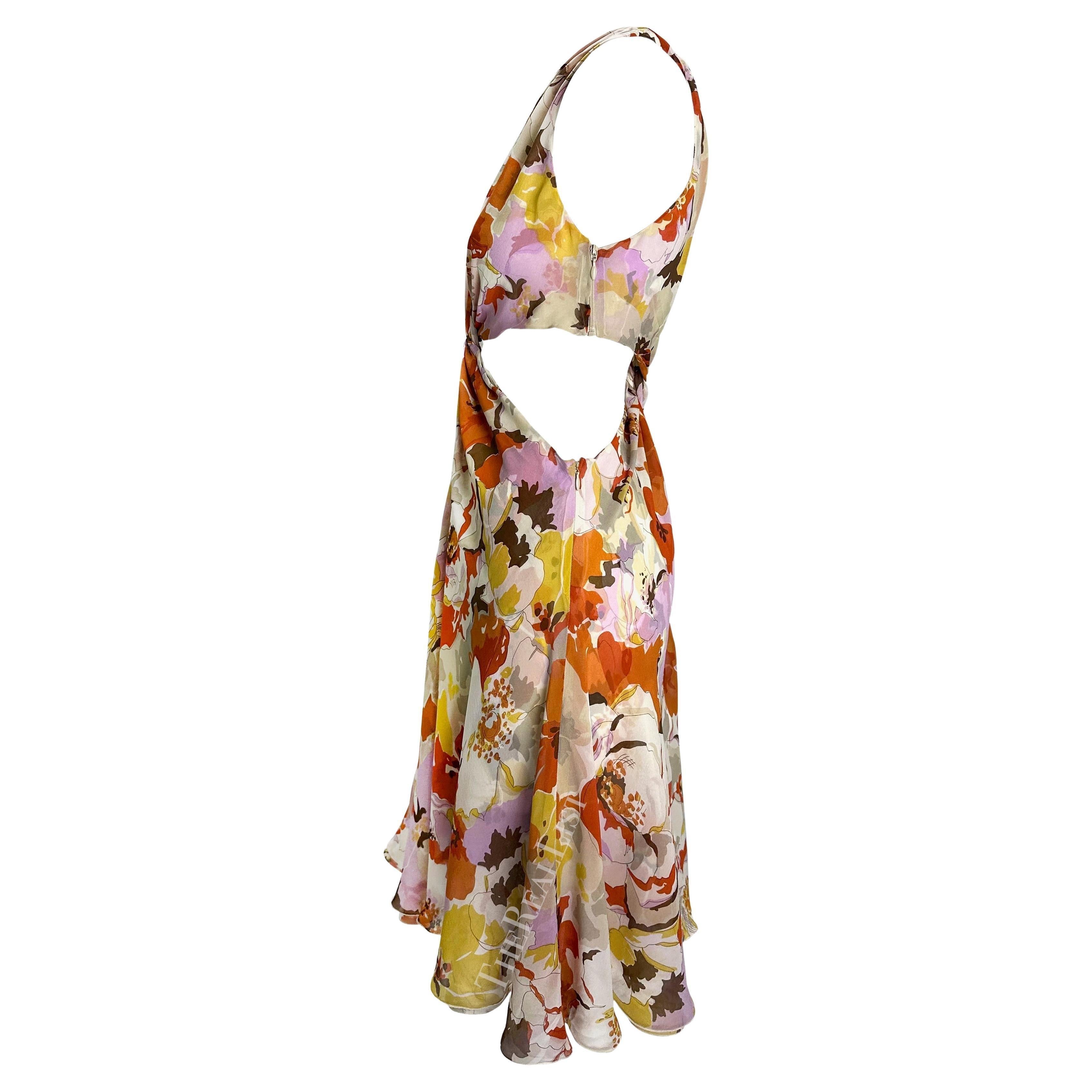 De las mujeres S/S 2005 Valentino Runway Vestido rosa anaranjado con corte floral enroscado en venta