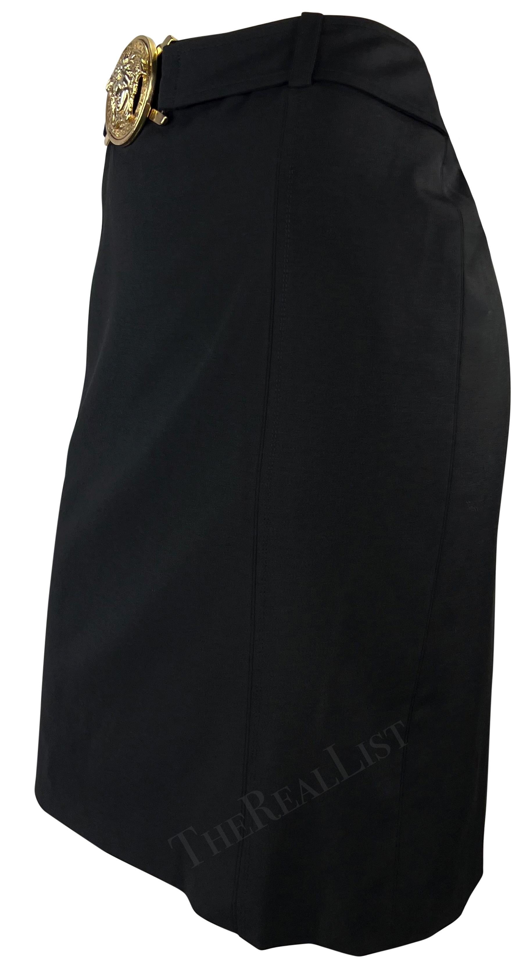 Women's S/S 2005 Versace by Donatella Black Medusa Belt Pencil Skirt For Sale