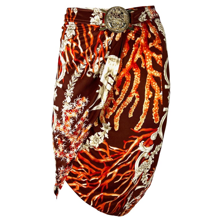 S/S 2005 Versace by Donatella Tresor la Mer Viscose Coral Medallion Belt Skirt For Sale