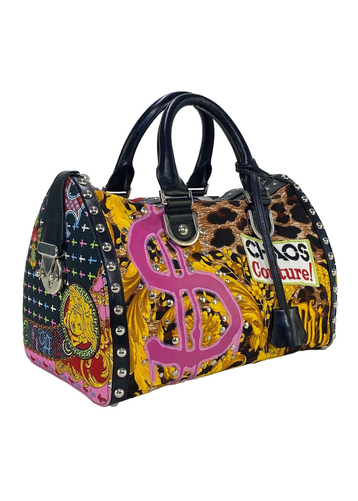 F/S 2005 Versace Chaos Couture Boston Bag Laufsteg mit Nieten und Archivdruck und Archivdruck 1