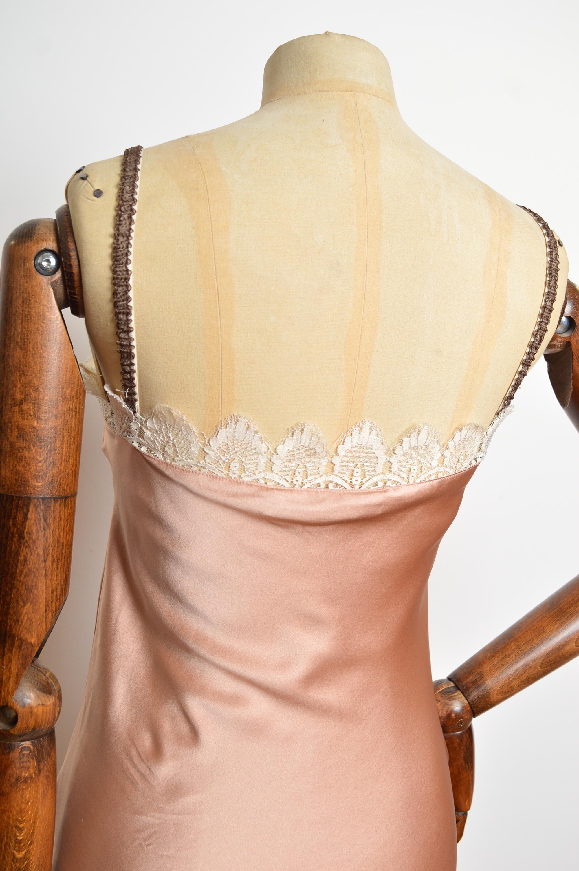 Canotta in raso e pizzo di John Galliano per la P/E 2006 - Canottiera - Canottiera in vendita 6