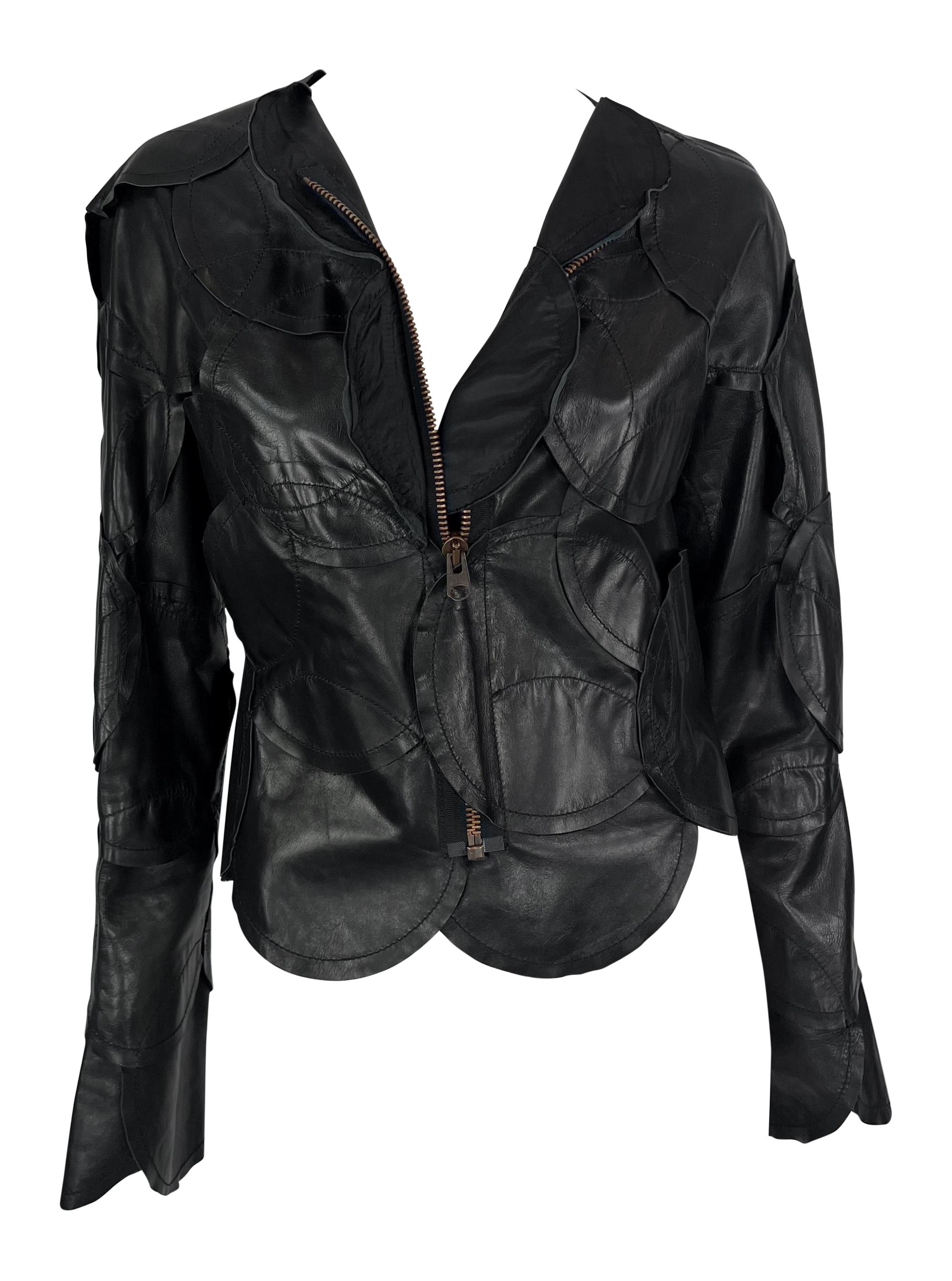 S/S 2006 Maison Martin Margiela Pasarela Chaqueta redonda de cuero negro abierta con parches en venta 4