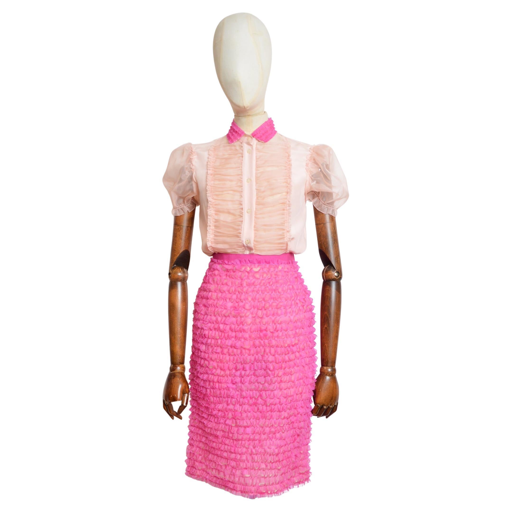 S/S 2006 Pink Tulle Dolce & Gabbana Ruffled Silk Blouse and matching Skirt suit For Sale