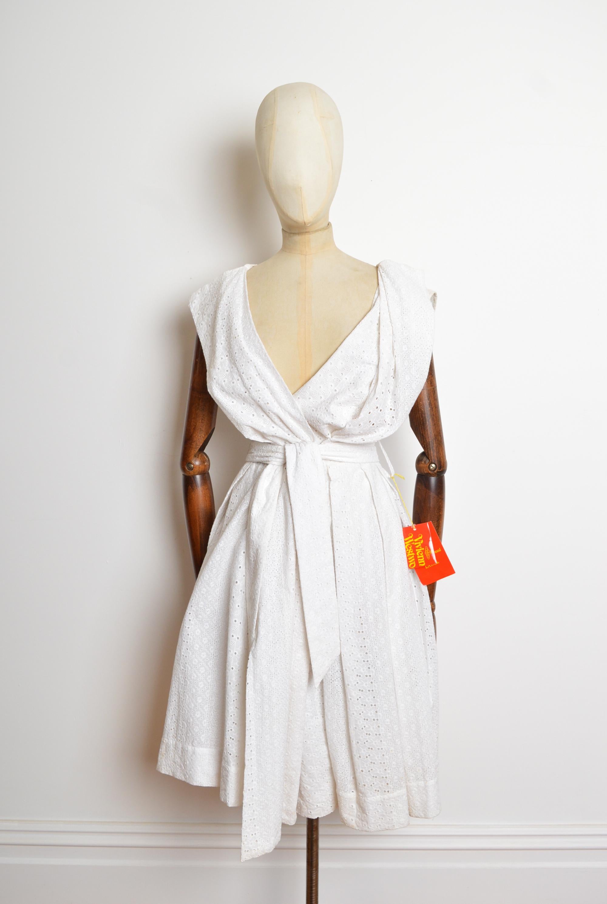 S/S 2007 Vivienne Westwood Weißes Broderie Anglaise Vintage Spitze Tee-Kleid im Zustand „Gut“ im Angebot in Sheffield, GB