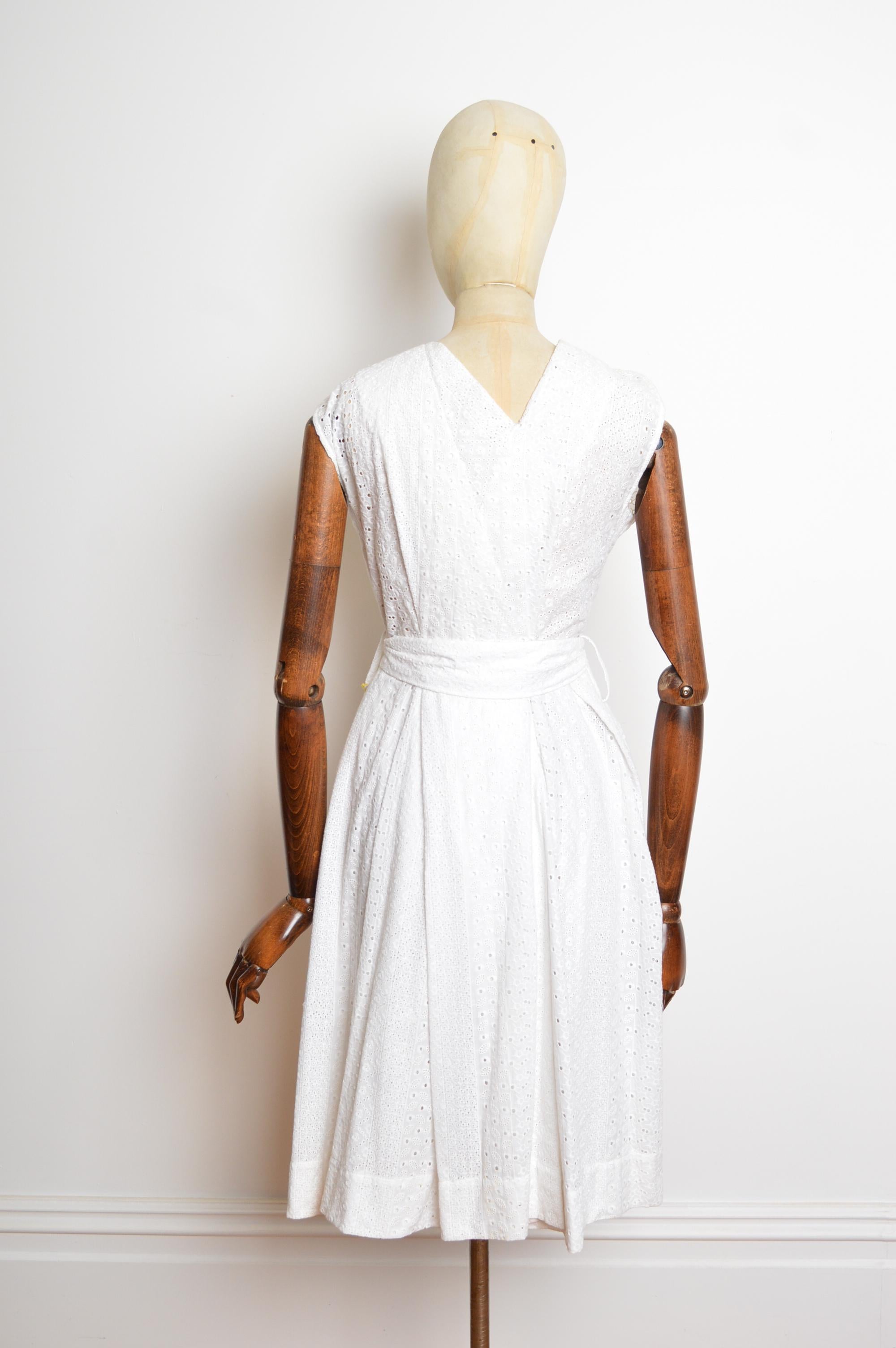 S/S 2007 Vivienne Westwood Weißes Broderie Anglaise Vintage Spitze Tee-Kleid im Angebot 4