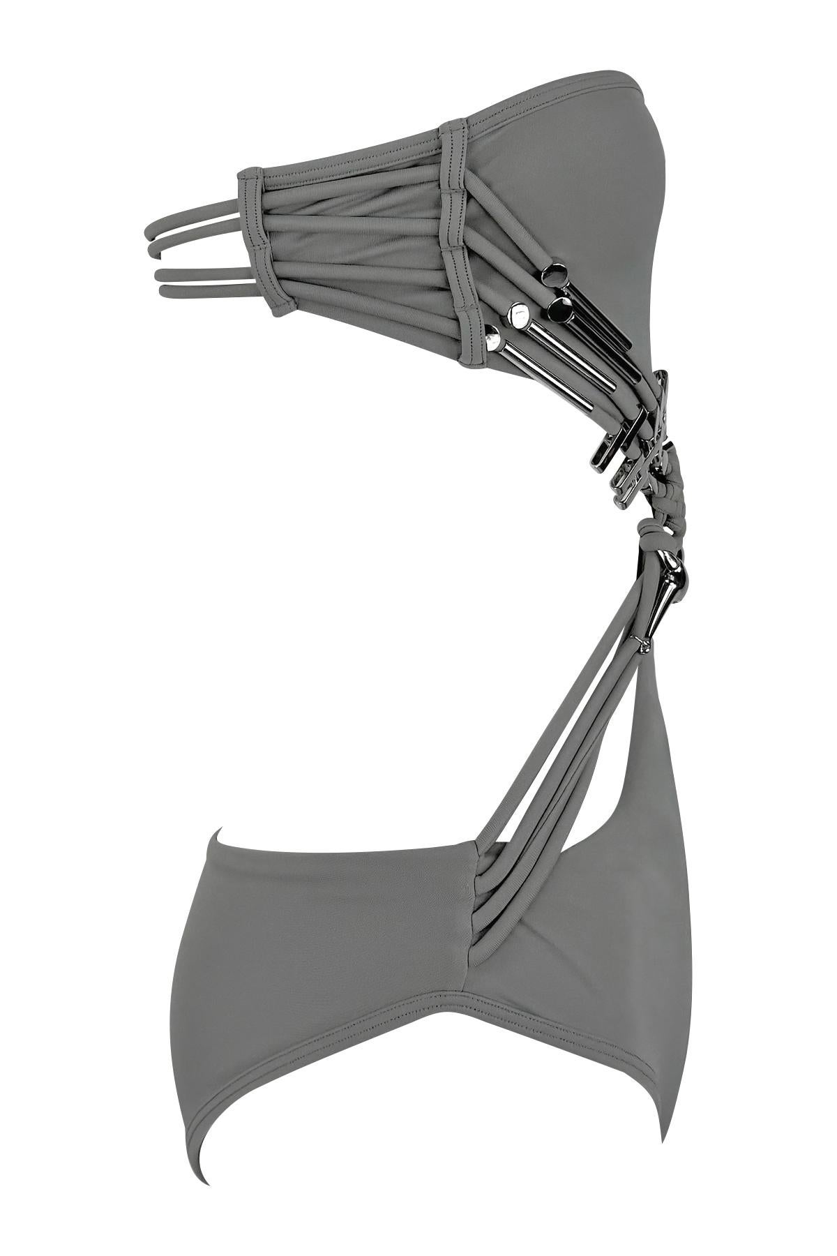 P/E 2010 Gucci by Frida Giannini - Costume da bagno intero grigio Bungie 4