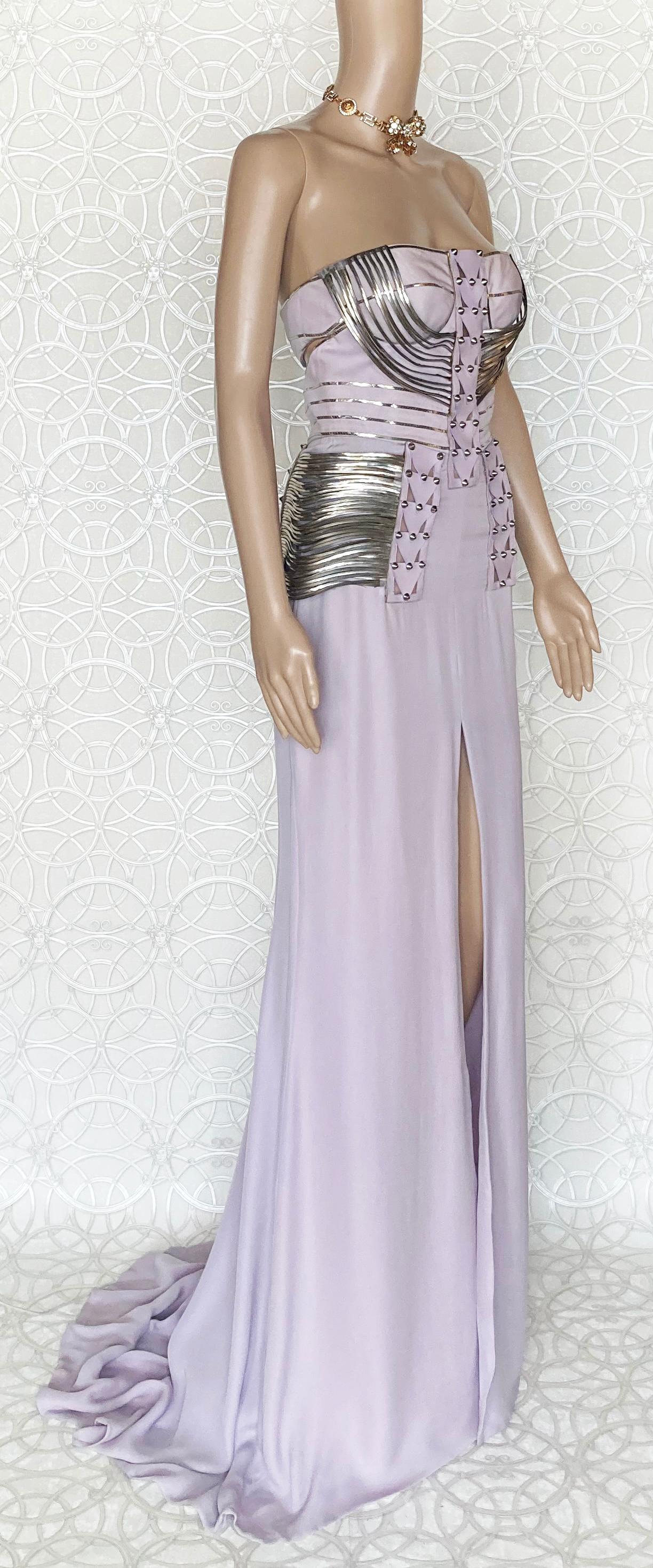 S/S 2010 L# 47 VERSACE EMBELLISHED LONG DRESS GOWN 40 - 4 as seen on DONATELLA For Sale 5