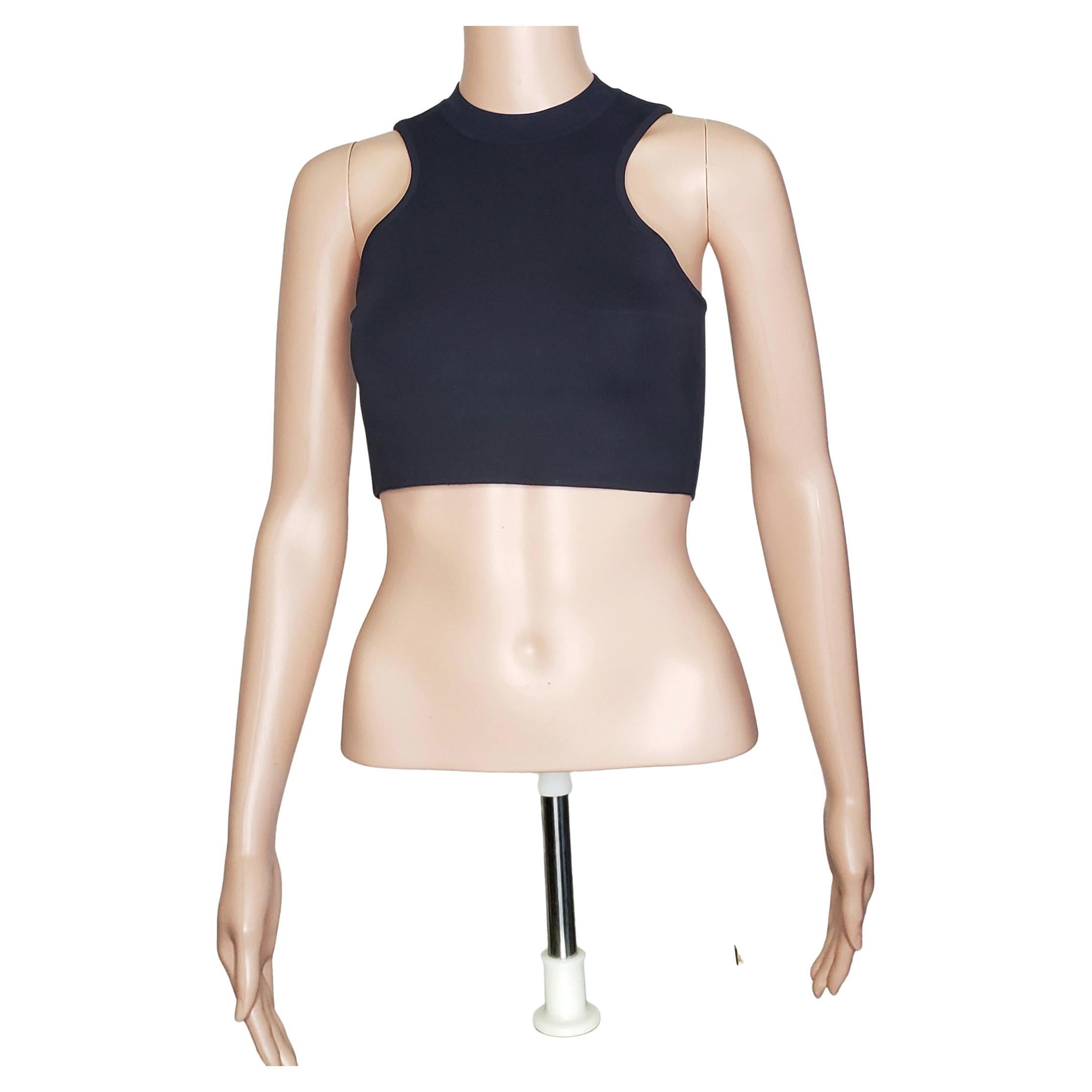 S/S 2015 Look # 1 VERSACE BLACK SILK KNITTED STRETCHY CROP TOP 38 - 2 For Sale