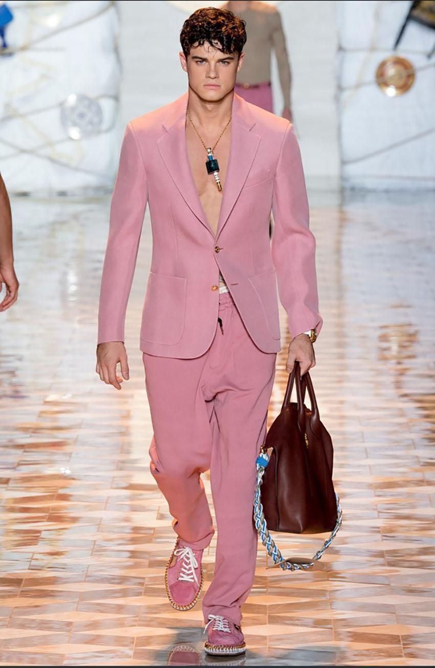 VERSACE 

Actual runway sample Spring/Summer 2015 Look # 3 

PINK DOUBLE BRESTED SILK BLAZER JACKET
Gold-tone Medusa Buttons
Semi Linen 
Color: DENIM PINK

Content: 100% silk
Lining: 63% viscose, 37% cupro

Size IT 50 - US 40 (L)

Shoulder to