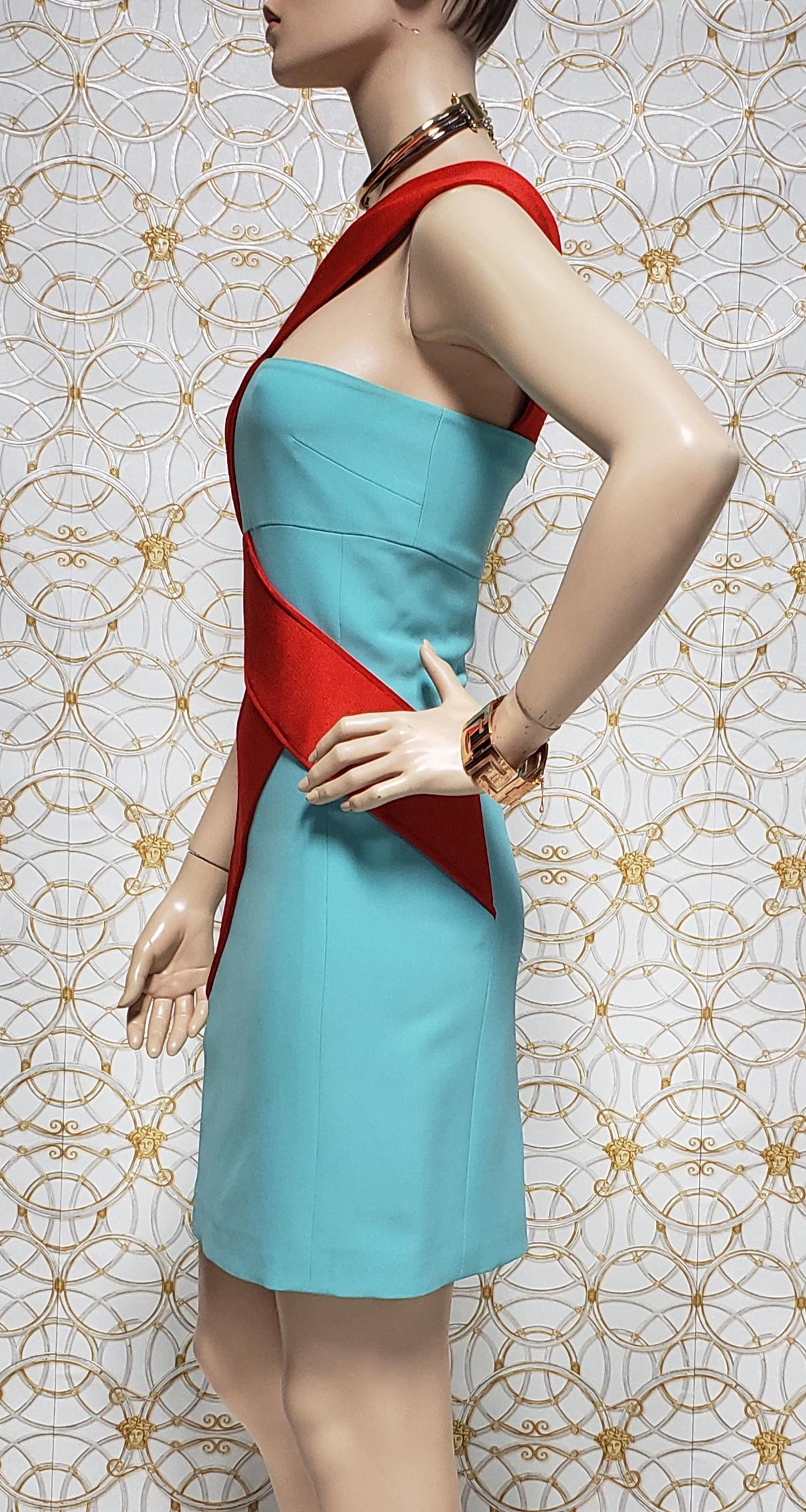 S/S 2015 look # 34 NEW VERSACE BLUE and RED SILK-CADY MINI DRESS 38 - 2  For Sale 1