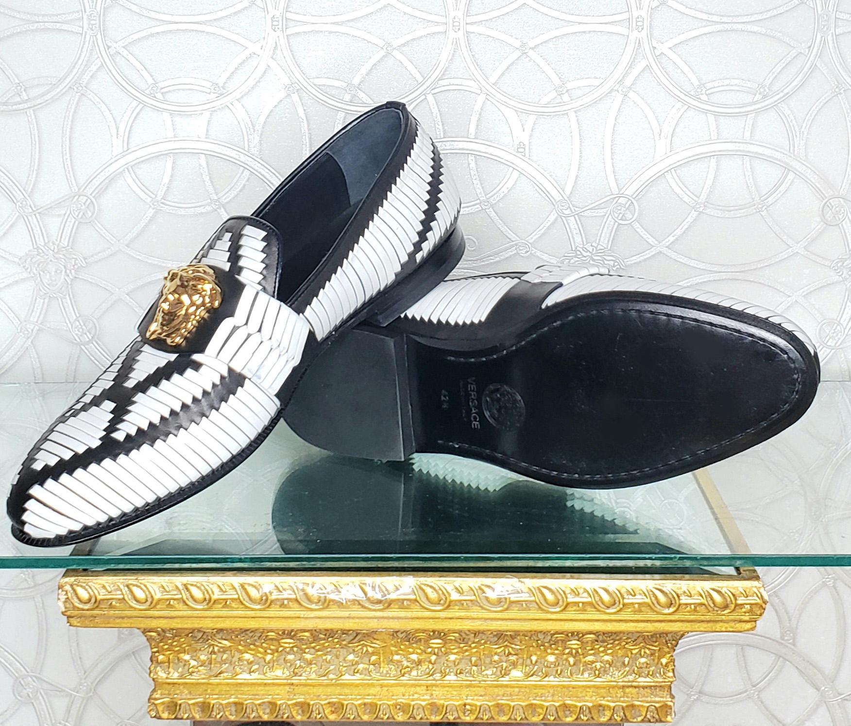 S/S 2015 Look # 38 VERSACE WOVEN BICOLOR LOAFERS Size 42.5 - 9.5 For Sale 1