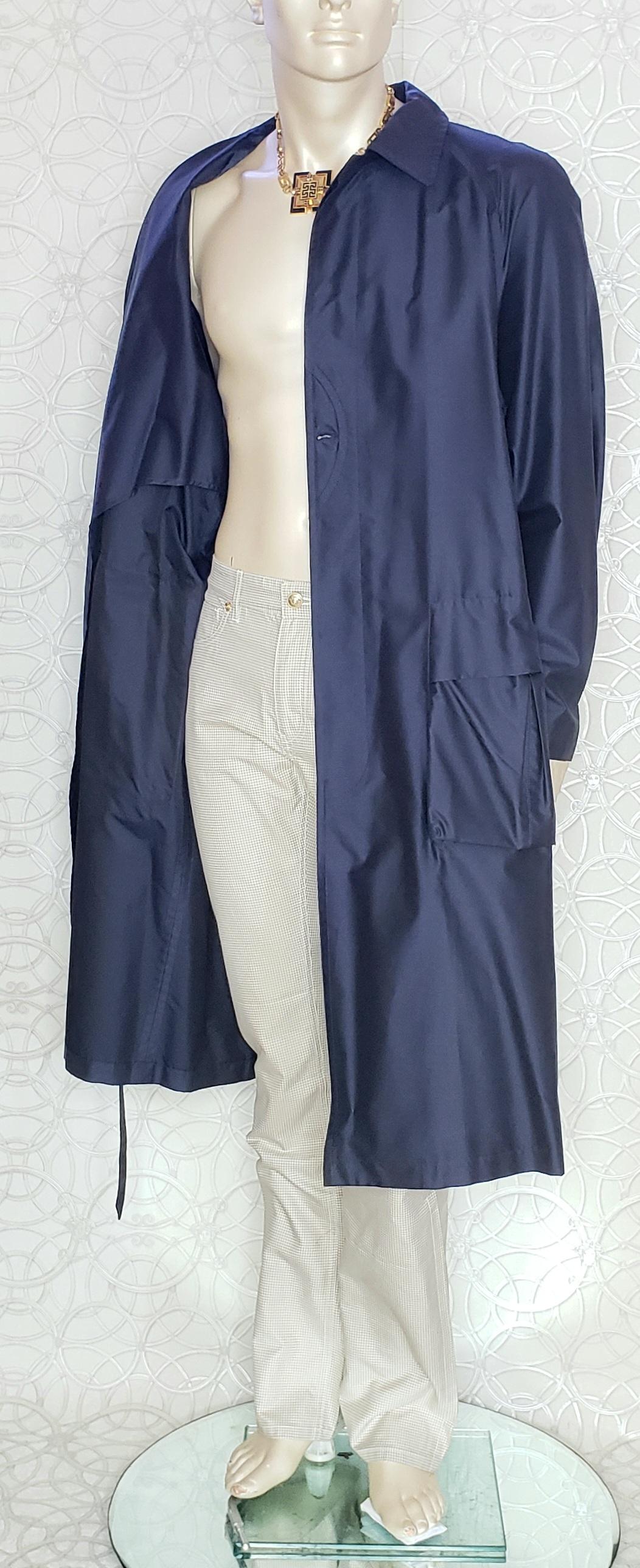 S/S 2016 Look # 34 VERSACE BELTED NAVY BLUE TRENCH SILK COAT 50 - 40 For Sale 5