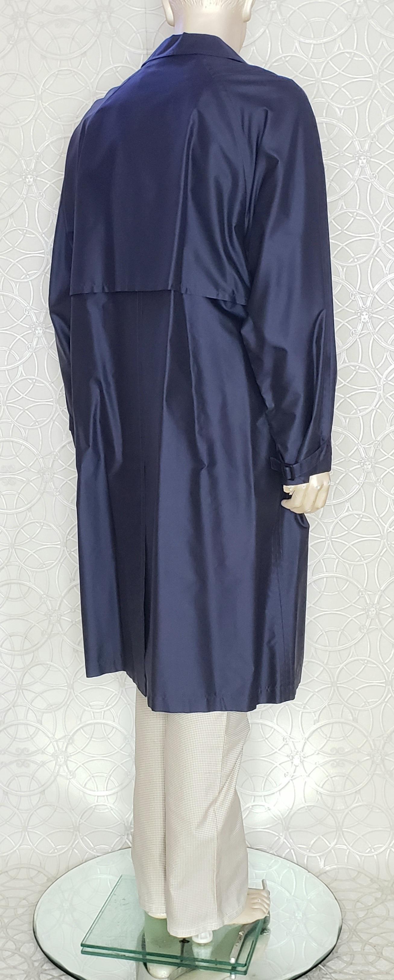 S/S 2016 Look # 34 VERSACE BELTED NAVY BLUE TRENCH SILK COAT 50 - 40 For Sale 2