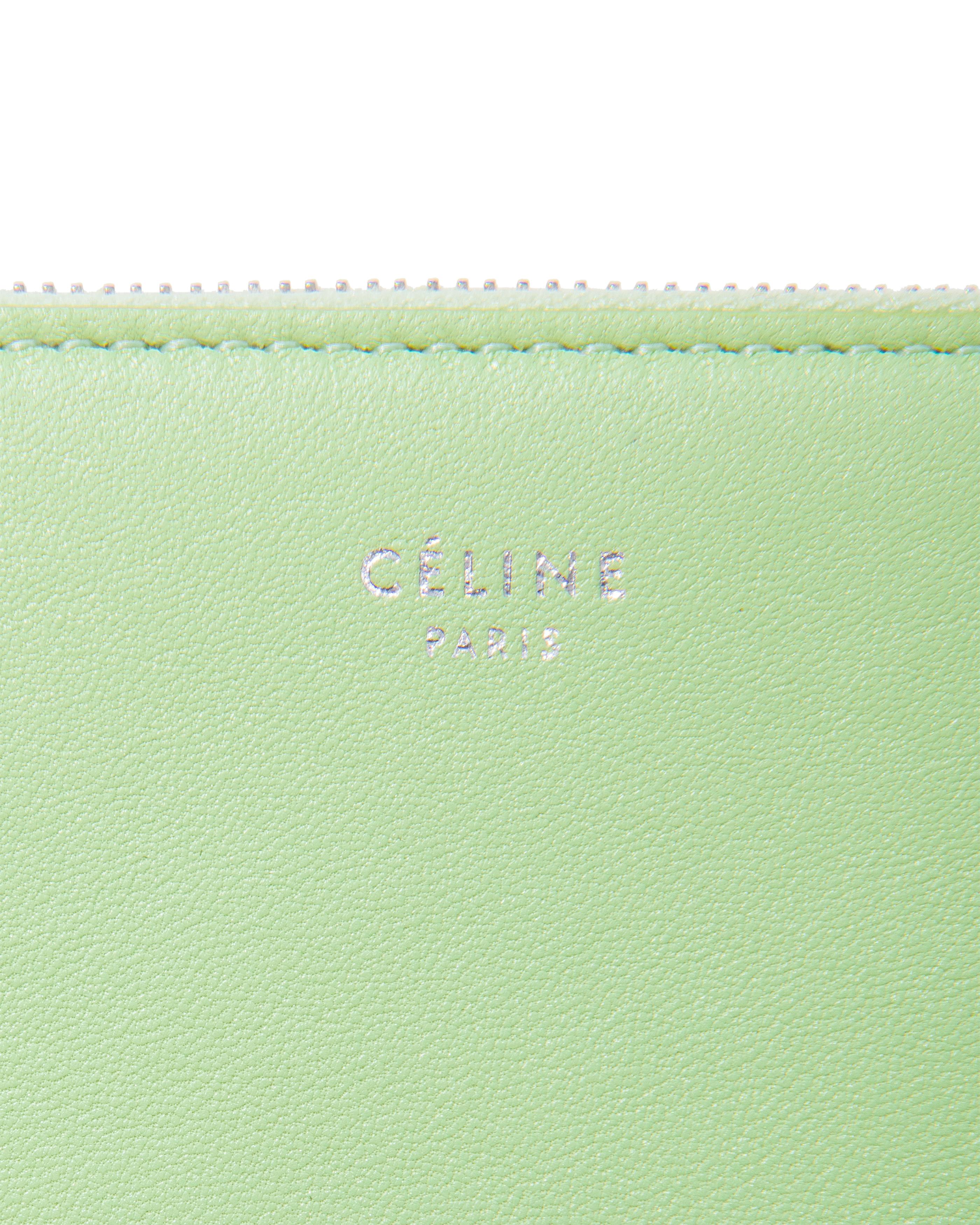S/S 2018 Old Céline by Phoebe Philo Sac à main en PVC avec pochette intérieure verte en vente 14