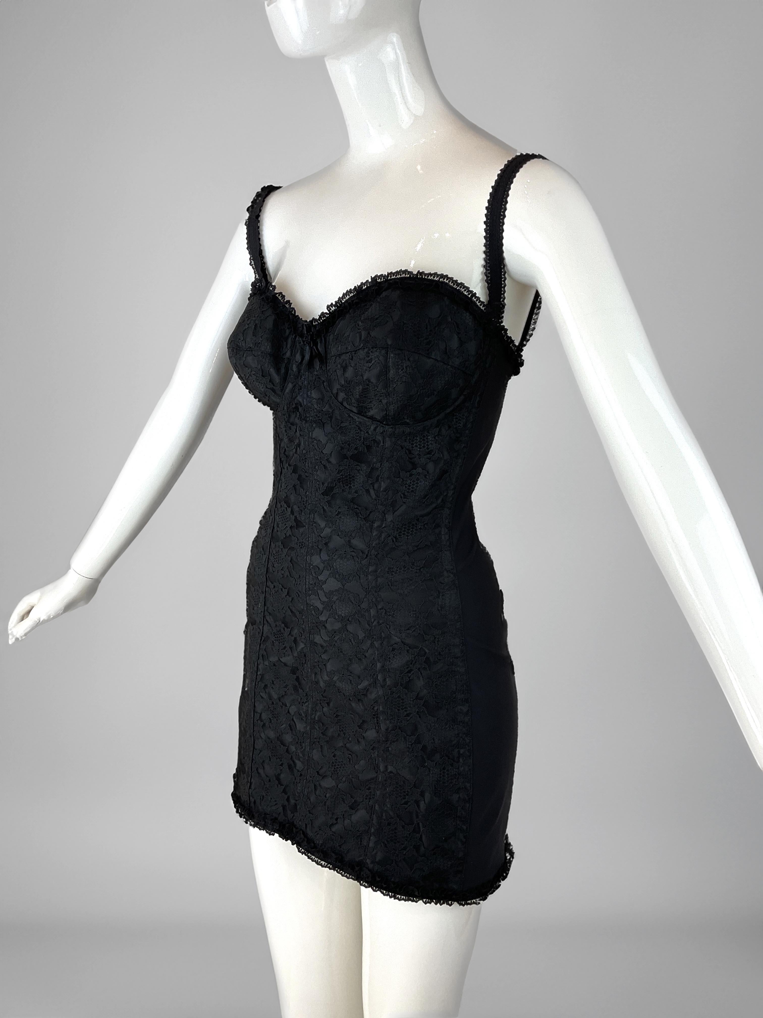 S/S Spring Summer 1992 Rare Dolce & Gabbana Runway Lingerie Corset Bustier Dress In Excellent Condition For Sale In Baar, CH
